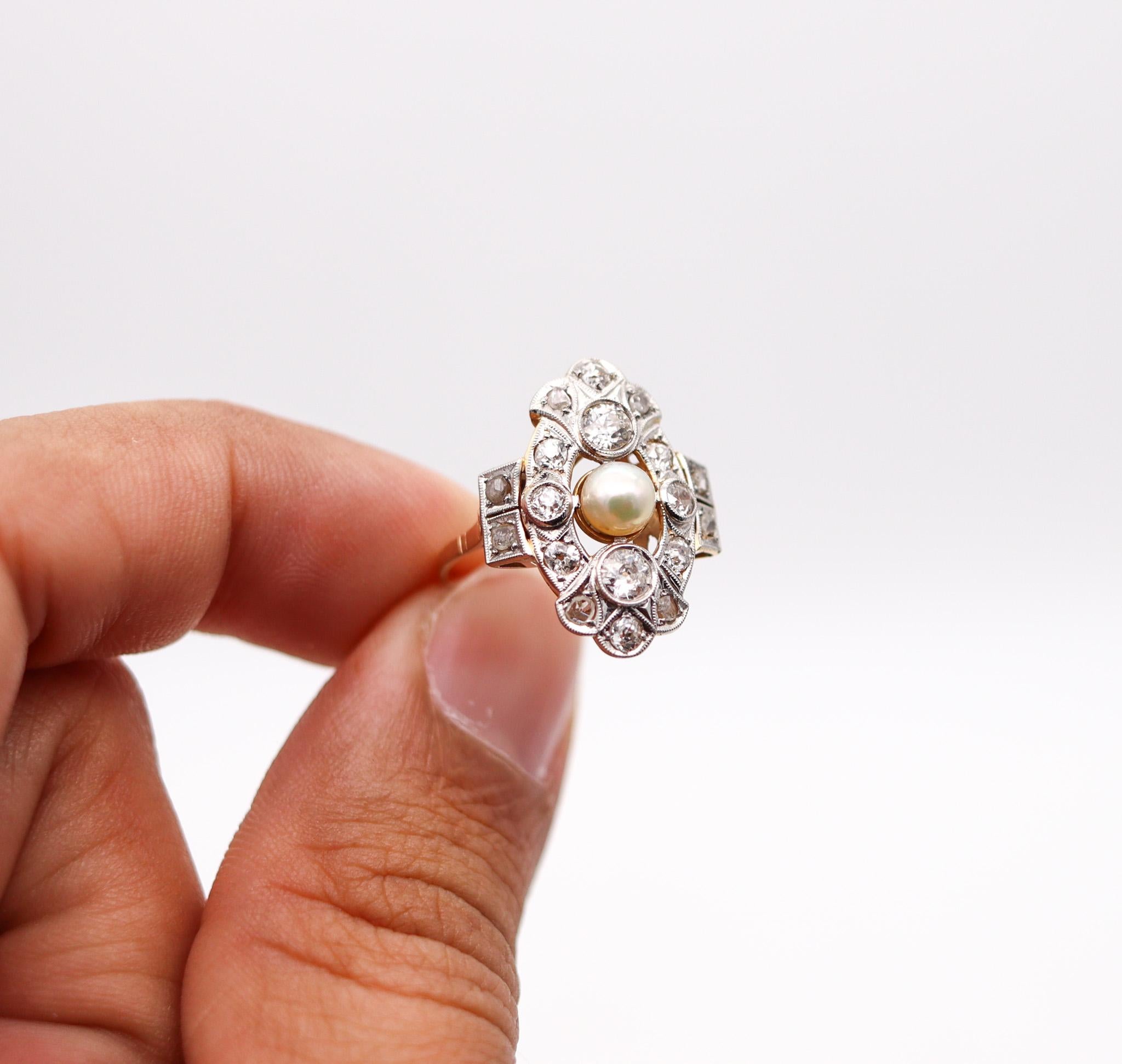 Edwardian 1910 Natural pearl Ring In 18Kt Yellow Gold With 1.36 Ctw In Diamonds In Excellent Condition For Sale In Miami, FL