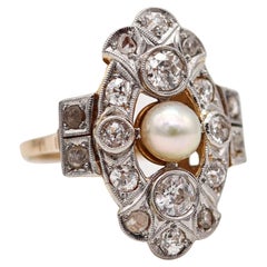 Edwardian 1910 Natural pearl Ring In 18Kt Yellow Gold With 1.36 Ctw In Diamonds