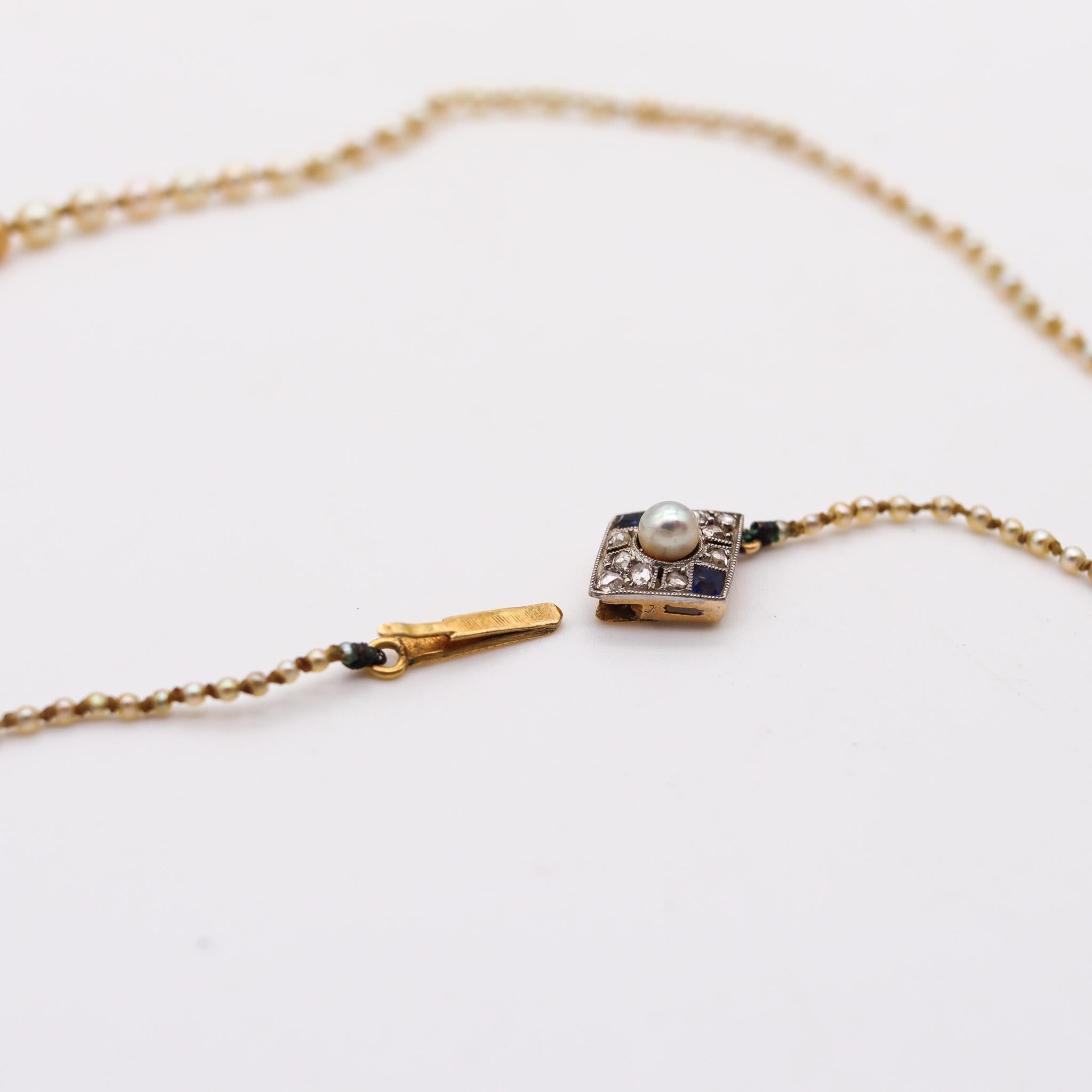 Edwardianische 1910 Natürliche Perlen-Halskette aus 18 Karat Gold mit Diamanten und Saphiren im Angebot 1