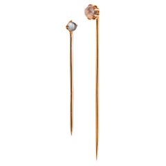 Antique Edwardian 1910 Pair of Stick Pins In 14Kt Yellow Gold with Cat's Eye Moonstones
