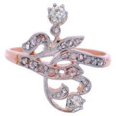 Edwardian 1910 Ring in 18kt rose Gold and Platinum with Diamonds