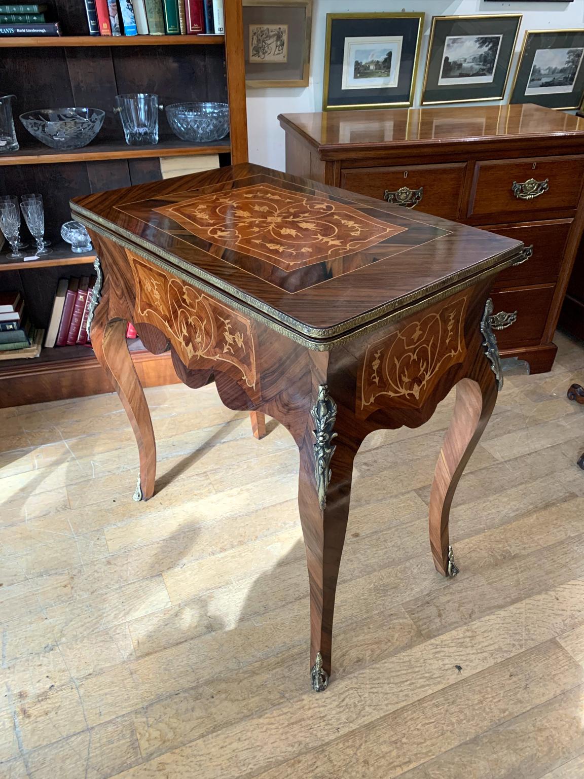 Edwardian / 1920’s French Inlaid Kingwood Card Table In Good Condition In Richmond, Surrey