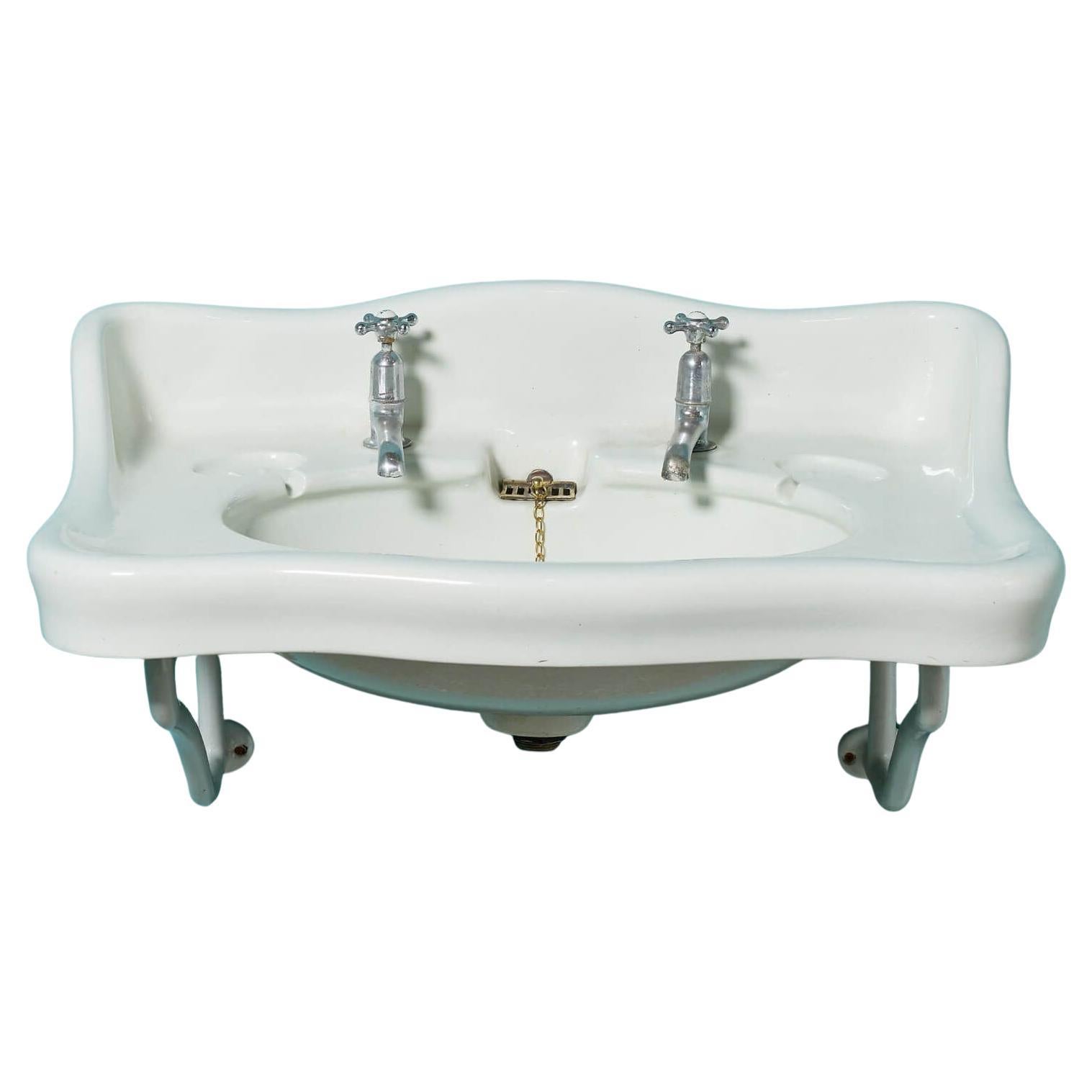 Edwardian 1920s Wall Mounted Ceramic Sink with Brackets For Sale