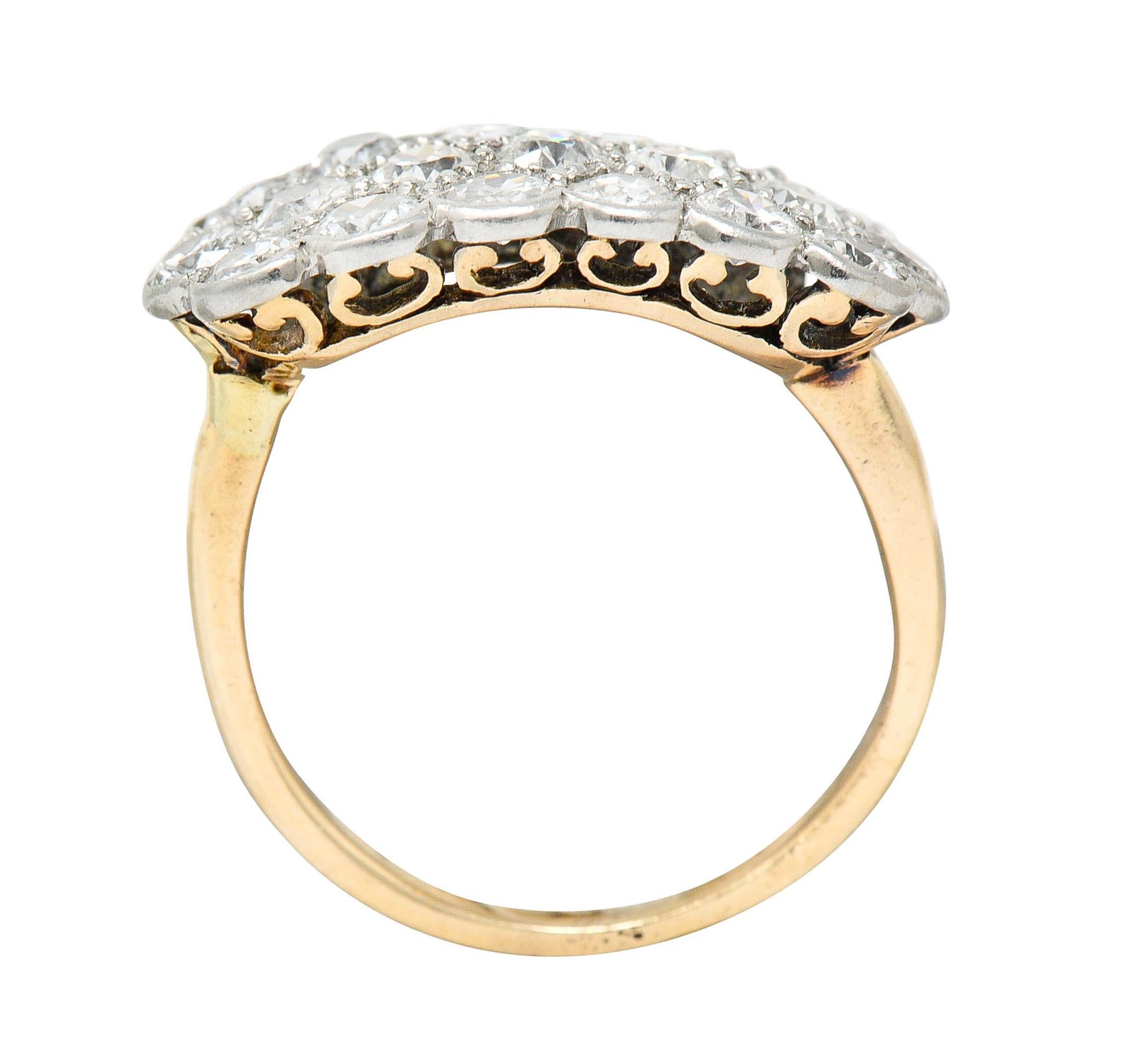 Edwardian 2.00 Carats Diamond Platinum-Topped 14 Karat Gold Cluster Band Ring 2