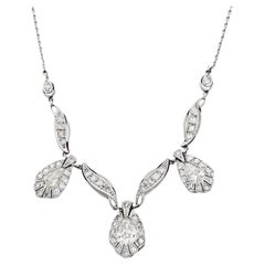 Edwardian 2.20 carat total weight diamond platinum necklace