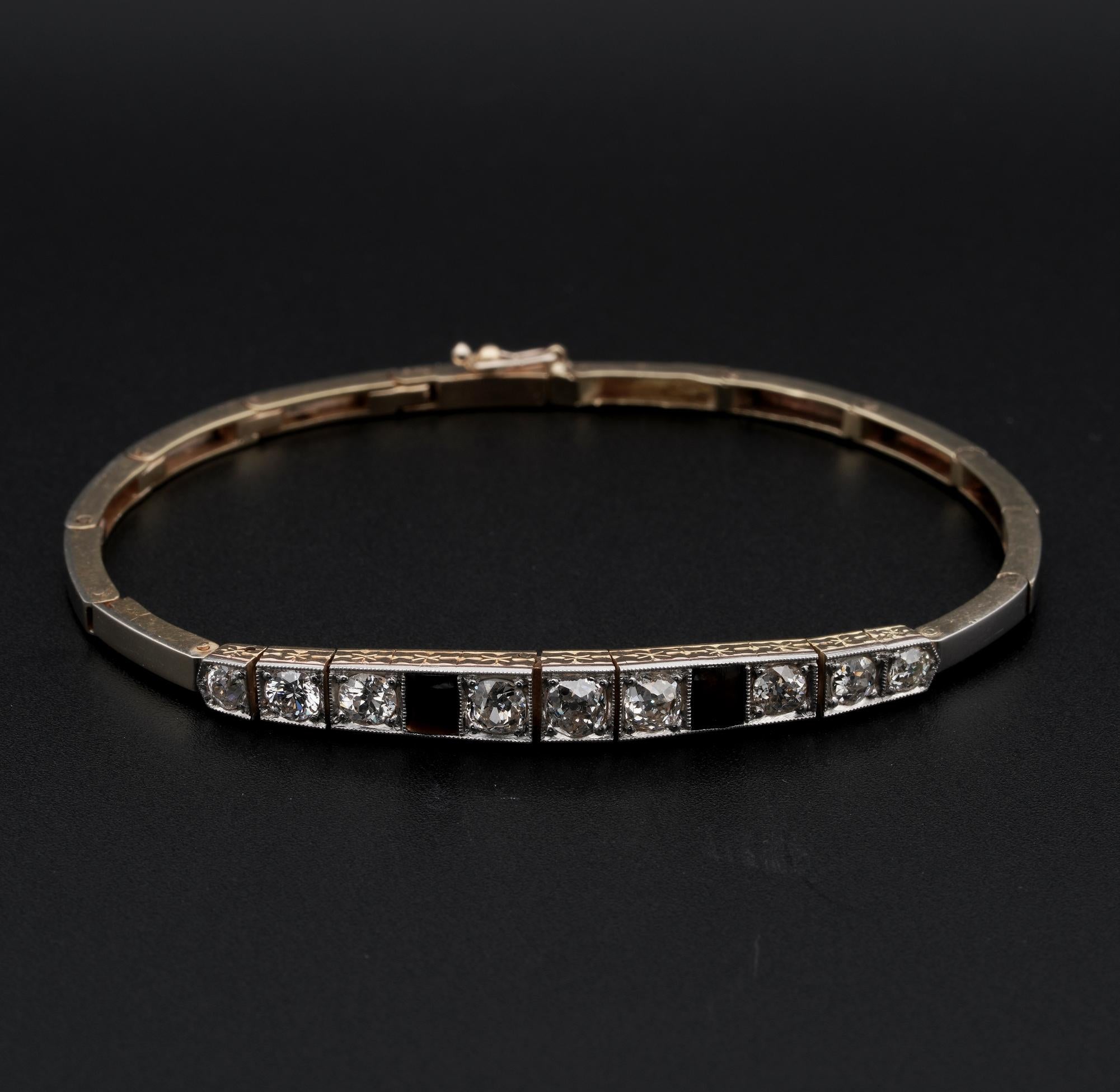 Edwardian Treasure

This beautiful, classy Edwardian era bracelet is 1905 ca
Hand crafted of solid 18 Kt gold topped by Platinum, marvellous carving details on sides and gorgeous bar links leading to the centre sparkly line of Diamonds alternated by