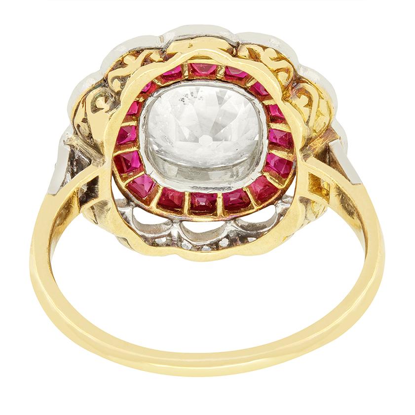 Edwardian 2.30ct Diamond and Ruby Target Ring, c.1910s im Zustand „Gut“ im Angebot in London, GB