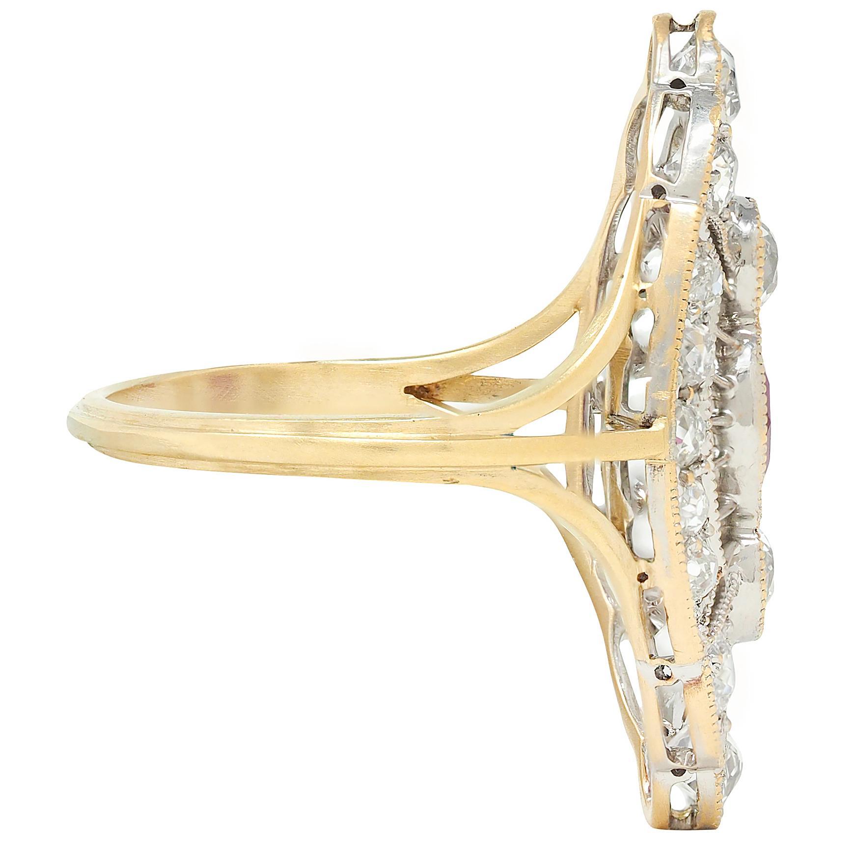 Taglio cuscino Anello da cena edoardiano con diamante e rubino da 2,32 CTW in oro bicolore 18 carati con navetta antica in vendita