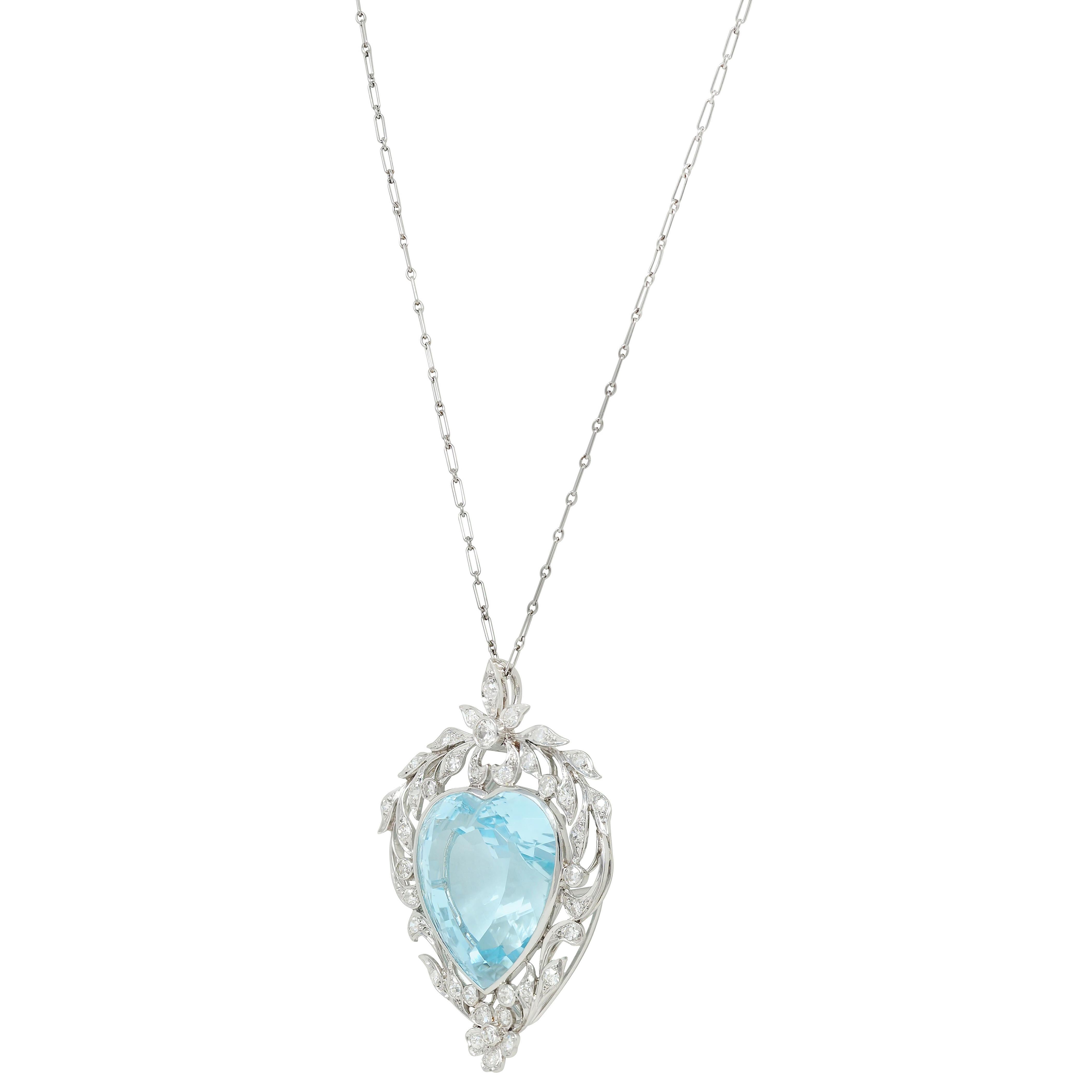 da uomo o donna Collana con ciondolo a cuore antico in platino con diamante e acquamarina da 23,70 CTW Edwardian in vendita