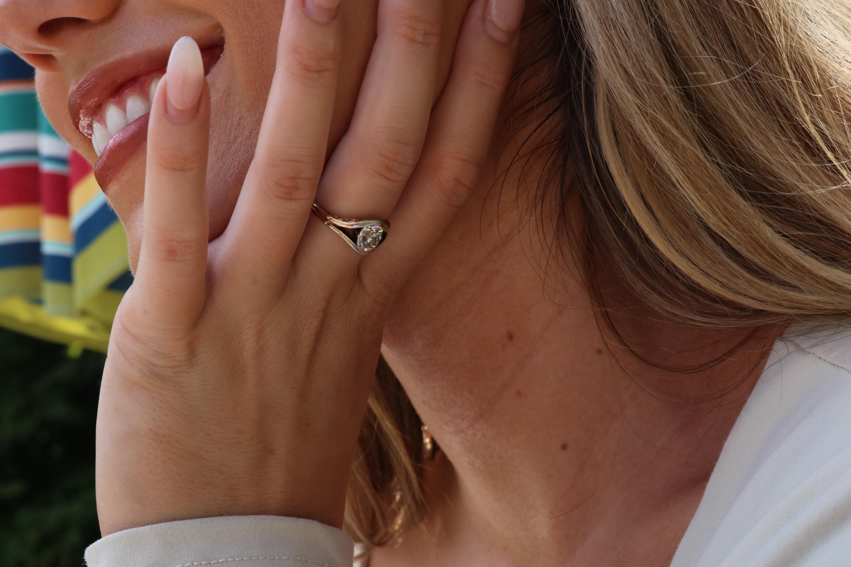 Verlobungsring aus 18 Karat und Silber mit 2,4 Karat Diamanten im alten Minenschliff im Edwardianischen Stil 3