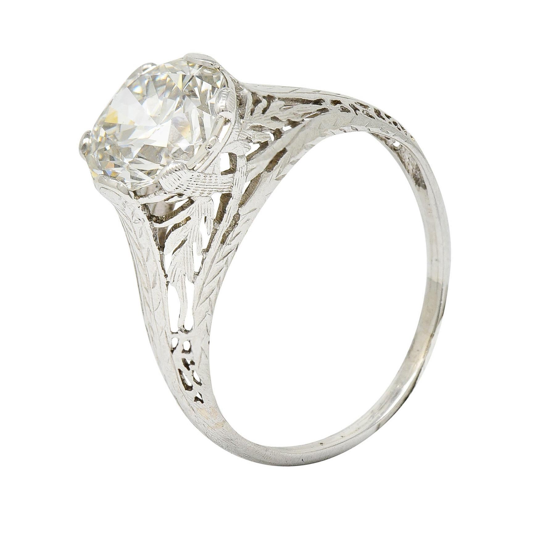 Edwardian 2.41 Carats Diamond Platinum Pinecone Engagement Ring For Sale 3