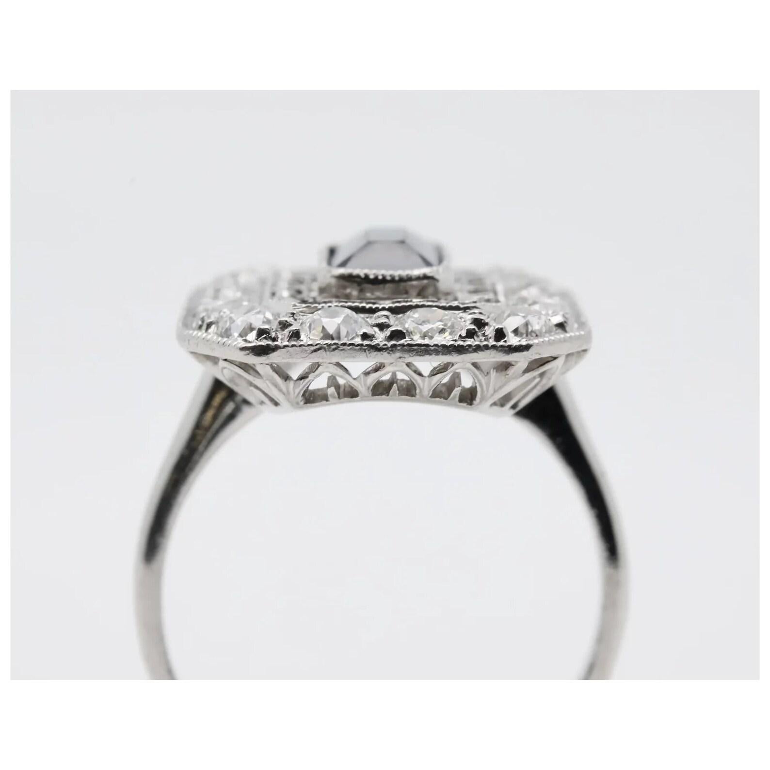 Edwardian 2.65ctw No Heat Sapphire & Diamond Filigree Ring in Platinum In Good Condition For Sale In Boston, MA