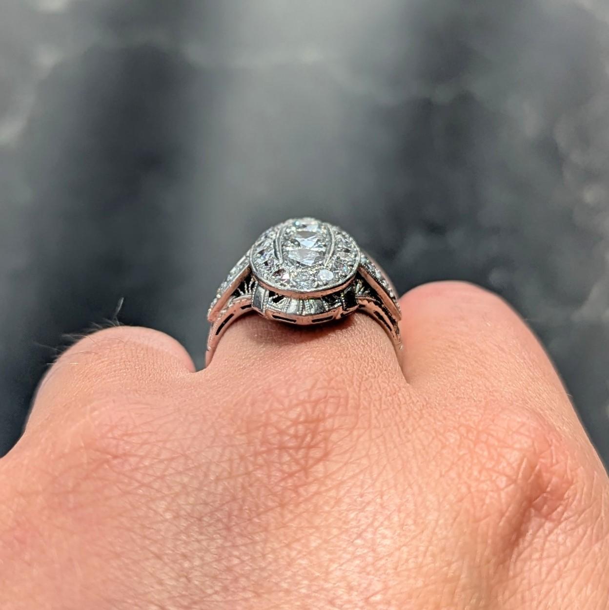 Edwardian 2,68 CTW Diamant Platin Antik Scrolling Navette Abendessen Ring im Angebot 5