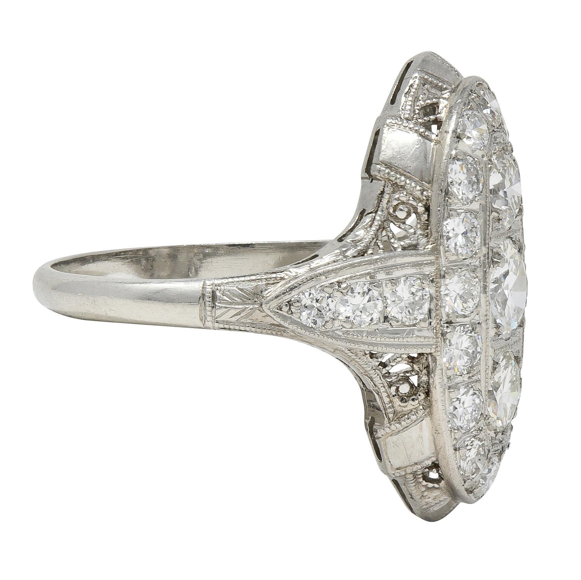 Edwardian 2,68 CTW Diamant Platin Antik Scrolling Navette Abendessen Ring im Zustand „Hervorragend“ im Angebot in Philadelphia, PA
