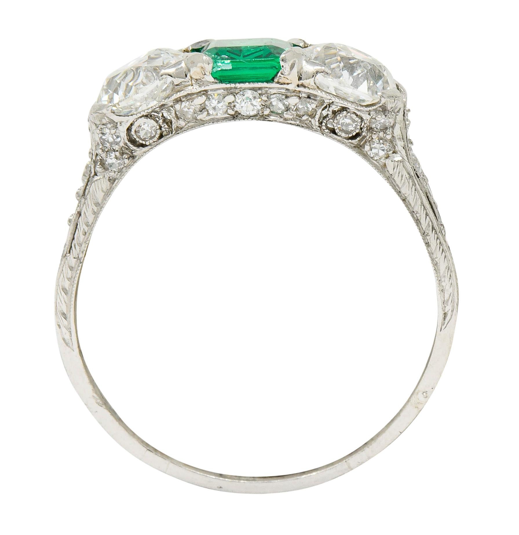 Edwardian 2.71 Carat Emerald Diamond Platinum Three-Stone Ring, circa 1915 2