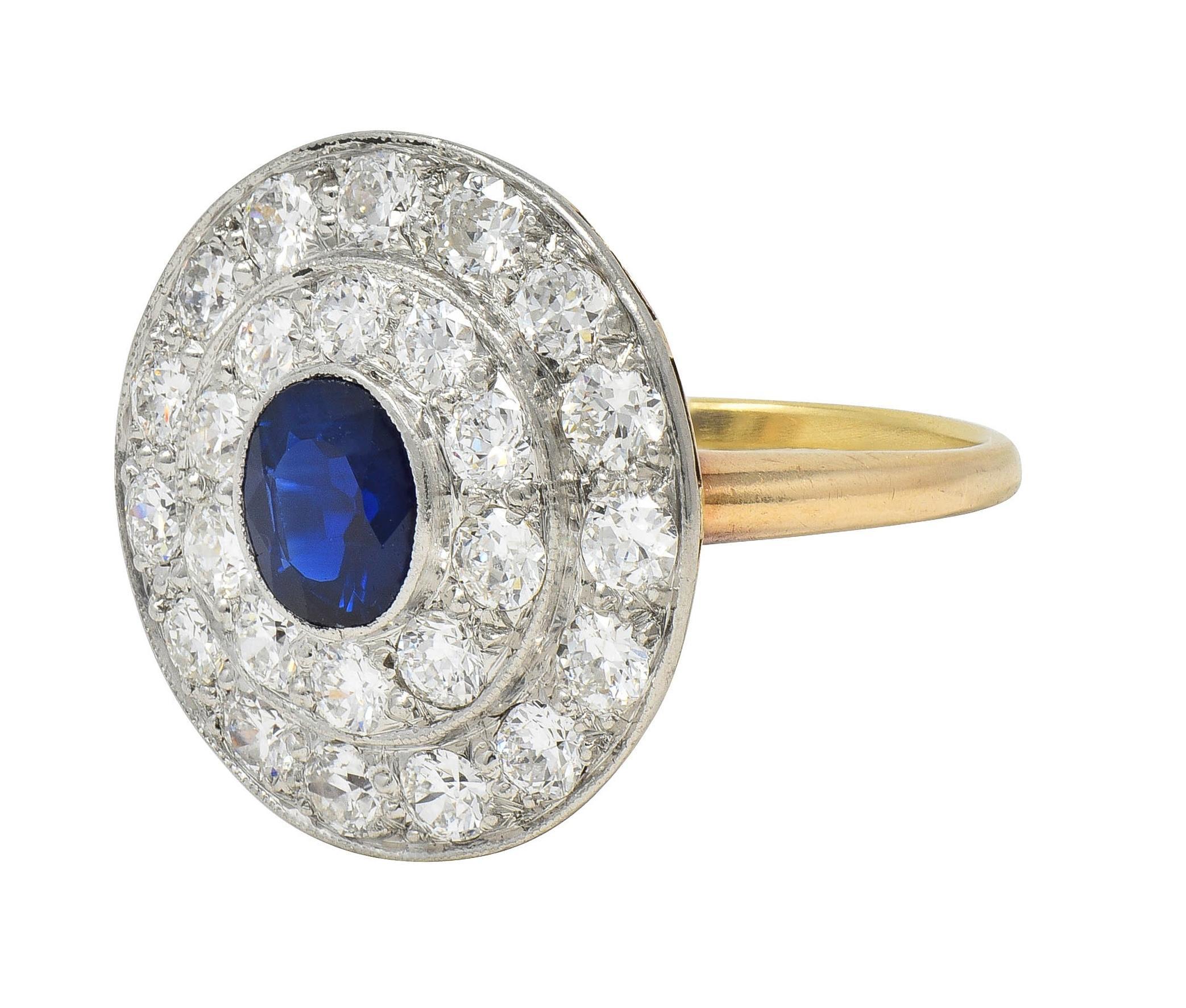Bague grappe édouardienne ancienne en or 18 carats, platine, diamants et saphir 2,80 carats poids total en vente 1