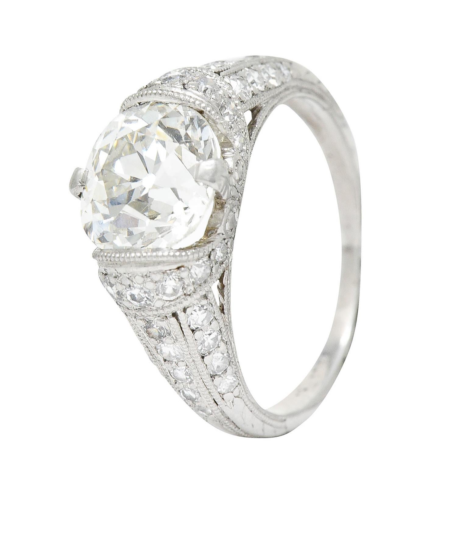 Edwardian 3.00 Carats Diamond Platinum Scrolled Engagement Ring 6