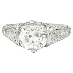Edwardian 3.00 Carats Diamond Platinum Scrolled Engagement Ring