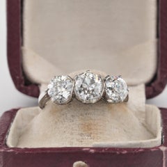 Edwardian 3.02 Ct Old Cut Diamond Three Stone ring