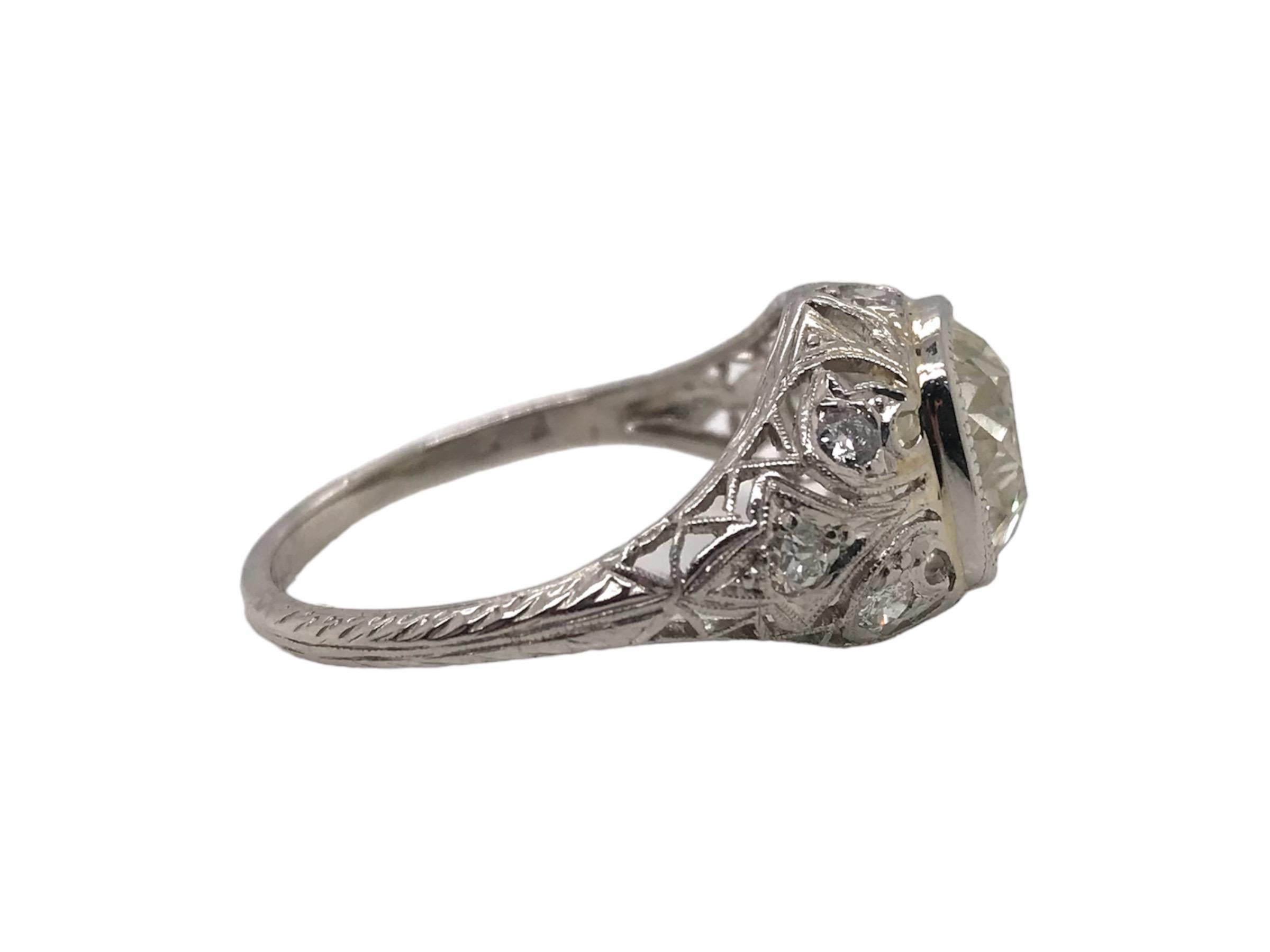 Edwardian 3.15 Carat Old Mine Cut Platinum Engagement Ring In Excellent Condition In Montgomery, AL