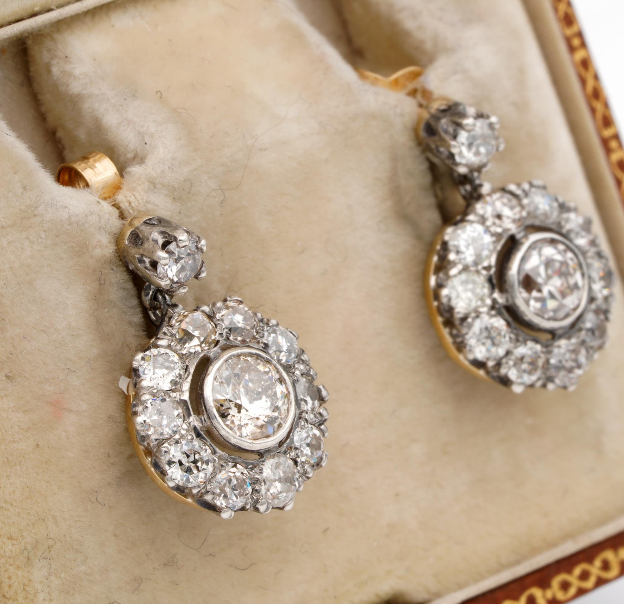 Edwardian 3.20 Carat Old European Cut Diamond Cluster Earrings In Good Condition In Napoli, IT