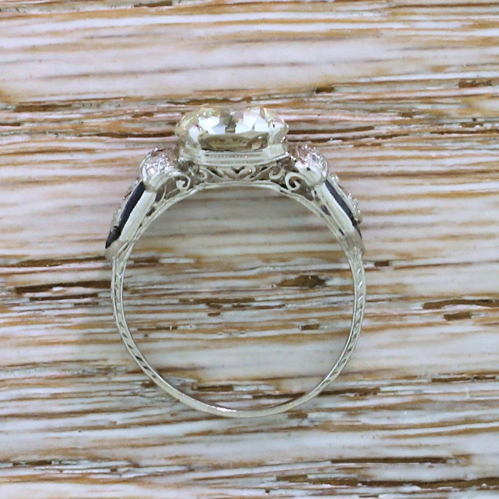 Women's Edwardian 3.22 Carat Old Cut Diamond Engagement Ring For Sale