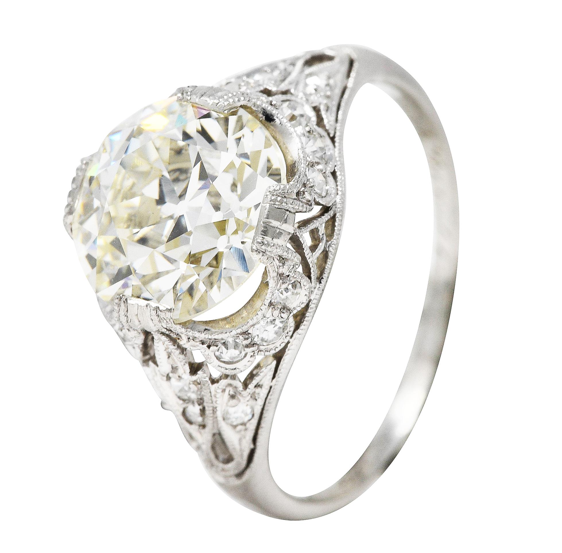 Edwardian 3.36 Carats Old European Cut Diamond Platinum Foliate Engagement Ring  4
