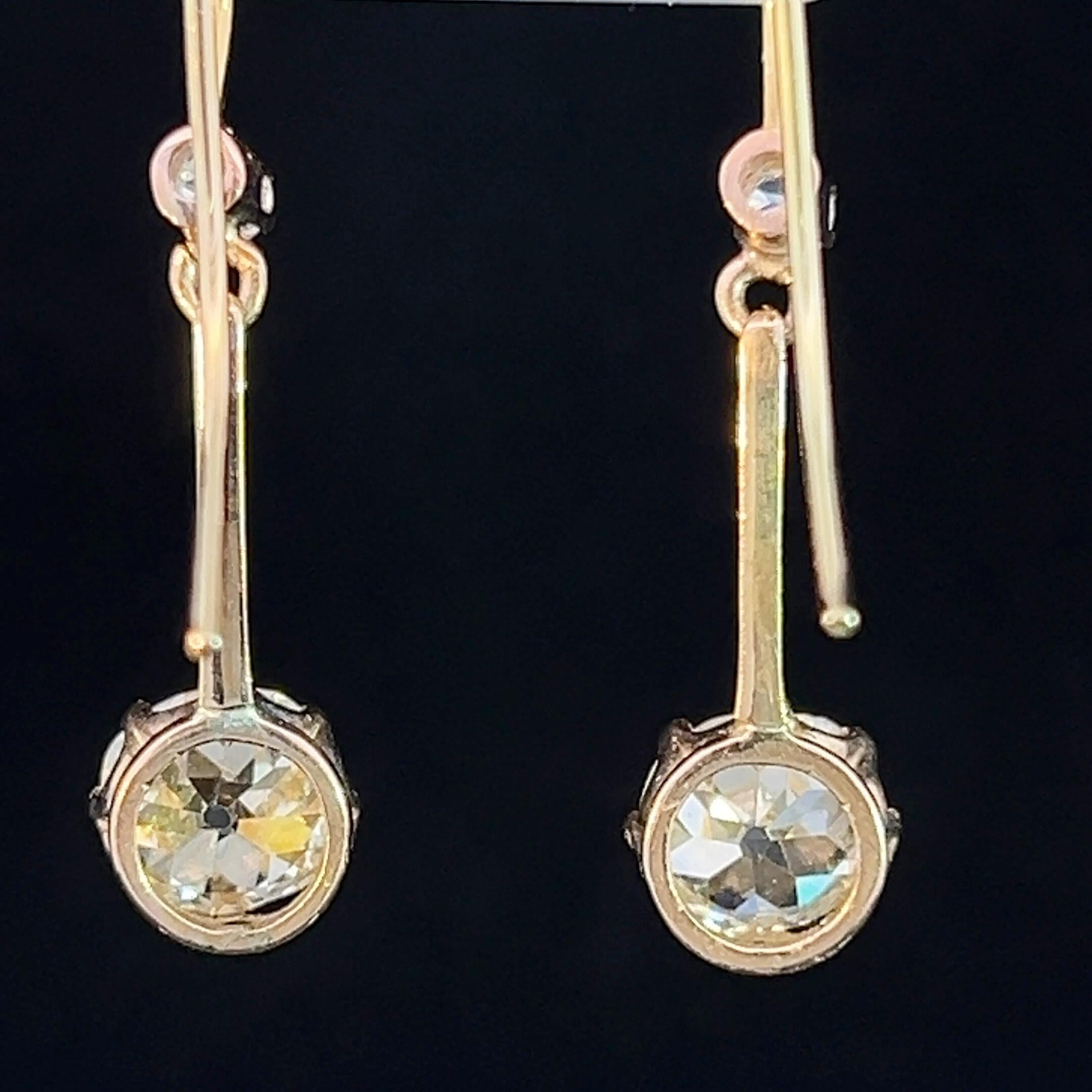Edwardianische 3,80 Karat Diamant-Tropfen-Ohrringe Circa 1900-10 im Angebot 2