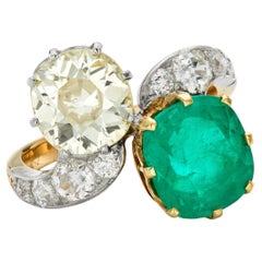 Edwardian 3.95ct Colombian Emerald & 3.15ct Old Mine Cut Diamond Toi et Moi Ring