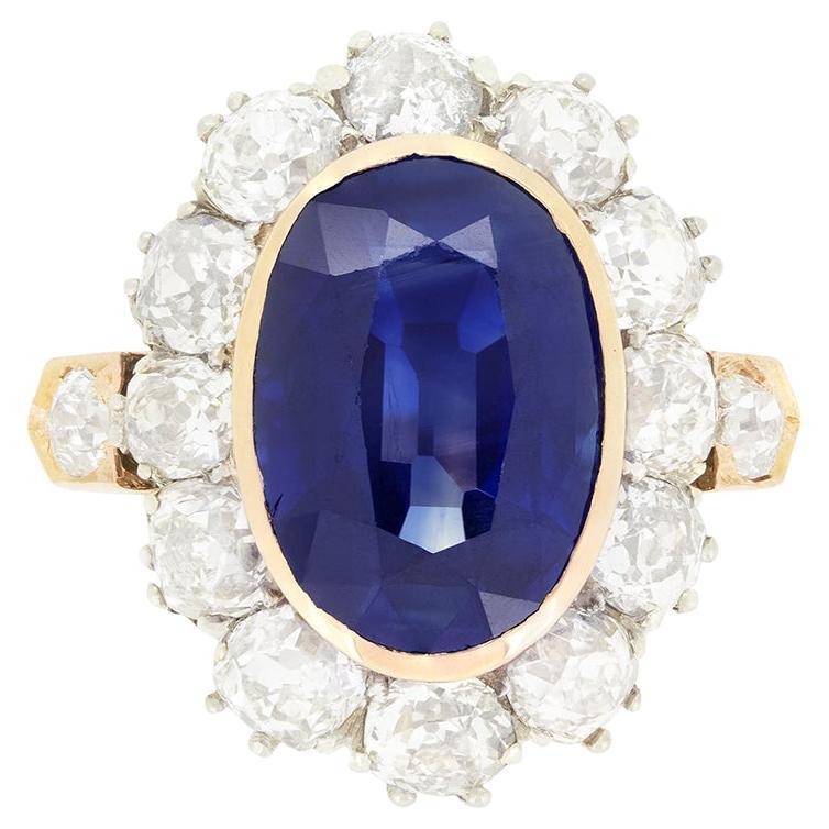 Anello Edwardiano con zaffiro e diamanti a grappolo da 4,80 carati, 1910 ca.