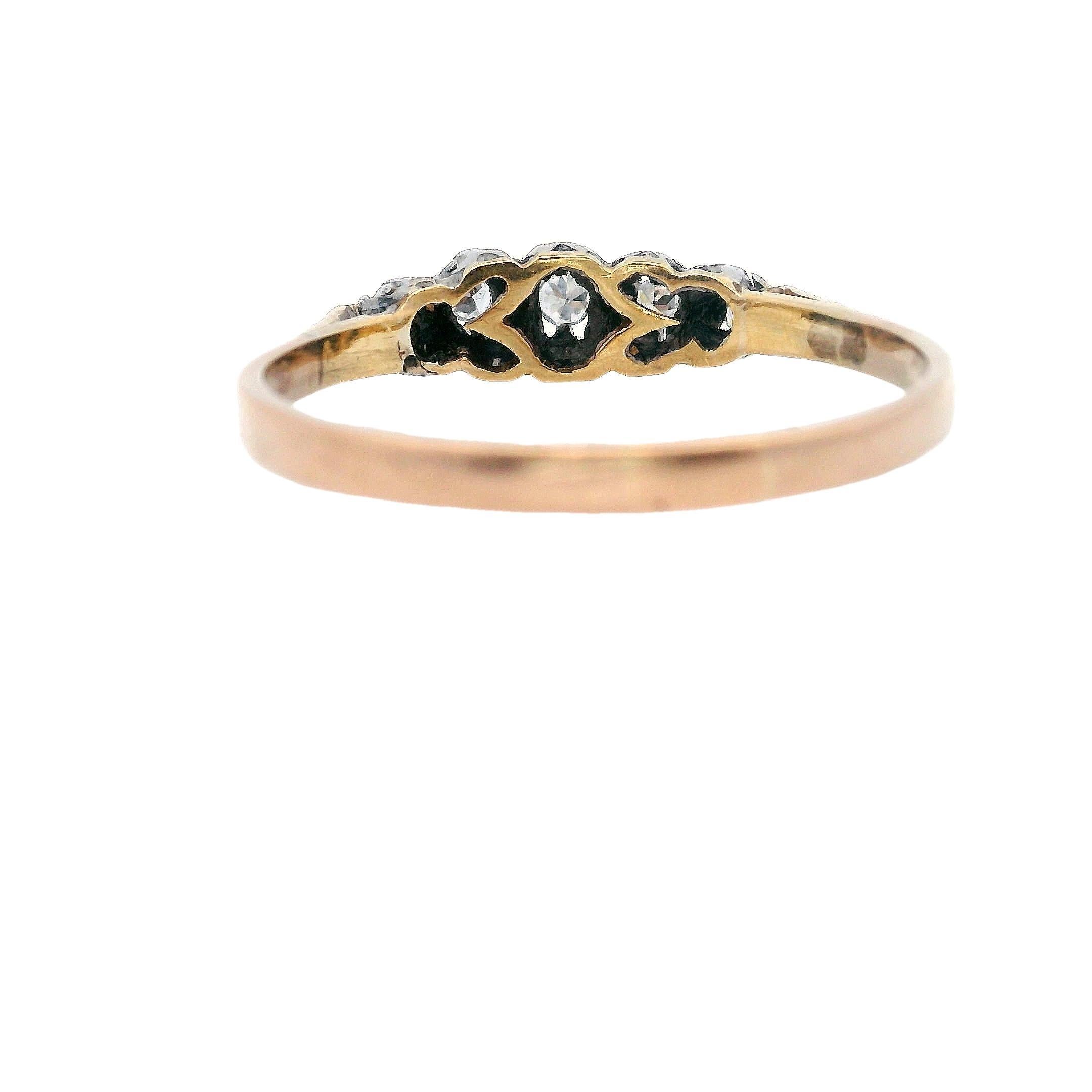 Edwardian 5 Diamonds Ring in 18kt yellow Gold and Platinum For Sale 2
