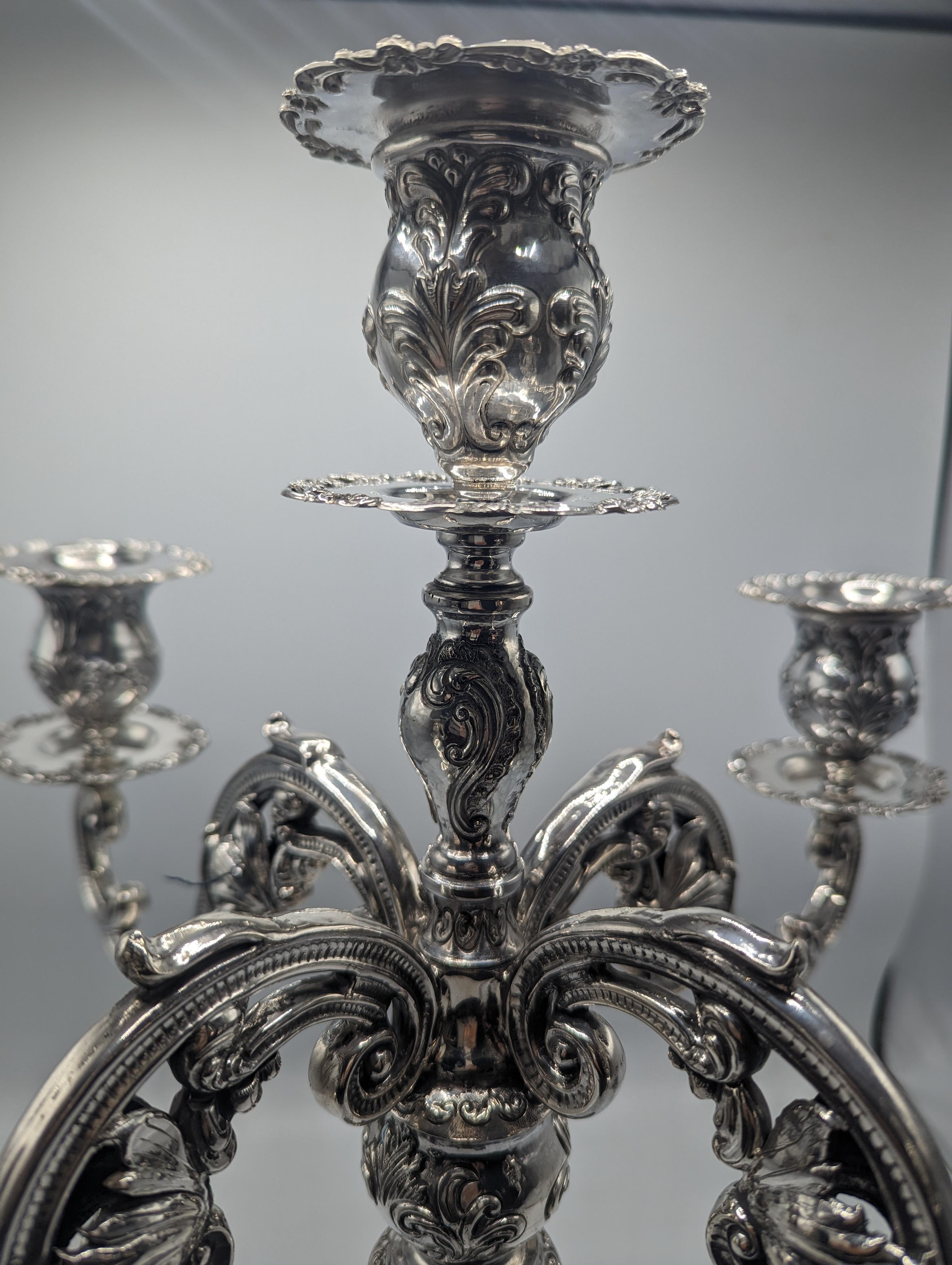 Edwardian 5-light Sterling Silver Handmade Candelabra In New Condition For Sale In cochabamba, BO