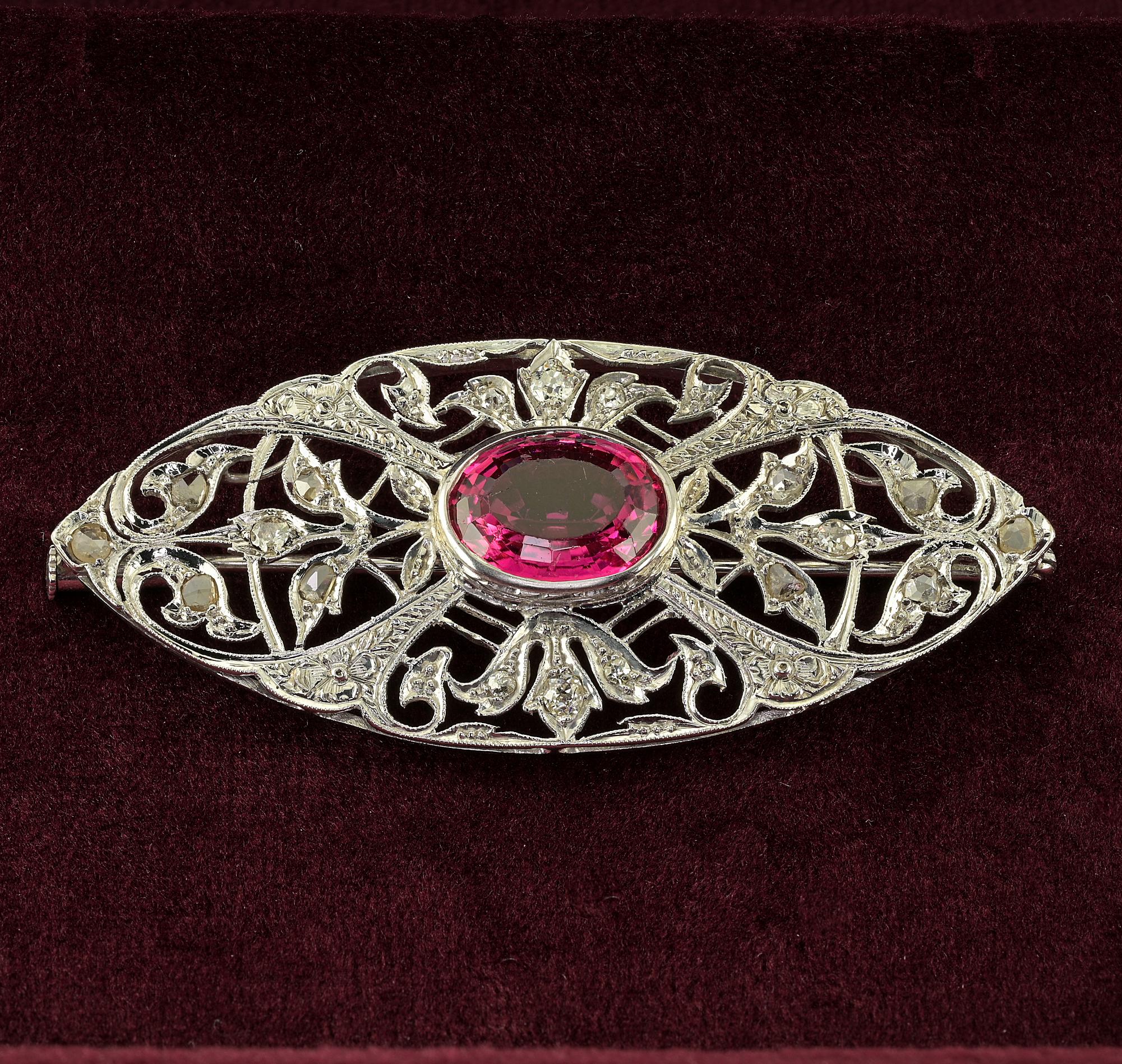 This outstanding Edwardian period Filigree brooch is 1910 ca
Impressive, intricate open filigree art work, resembling scrolls and leaf motifs finely detailed by hand carving and enhanced throughout by white sparkly Diamonds
Elegant  expression of