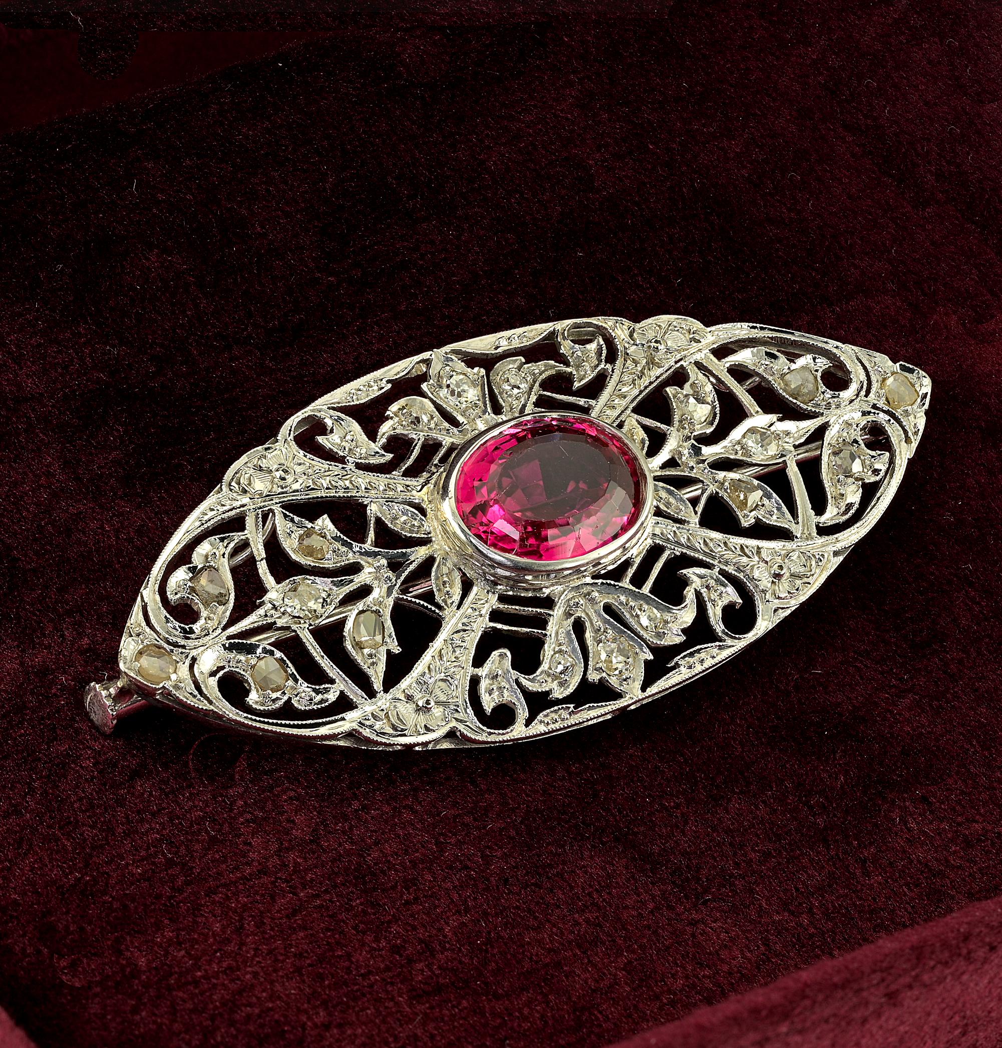 Women's Edwardian 5.10 Ct Natural Rubellite Tourmaline Diamond Wide 18 KT Brooch For Sale