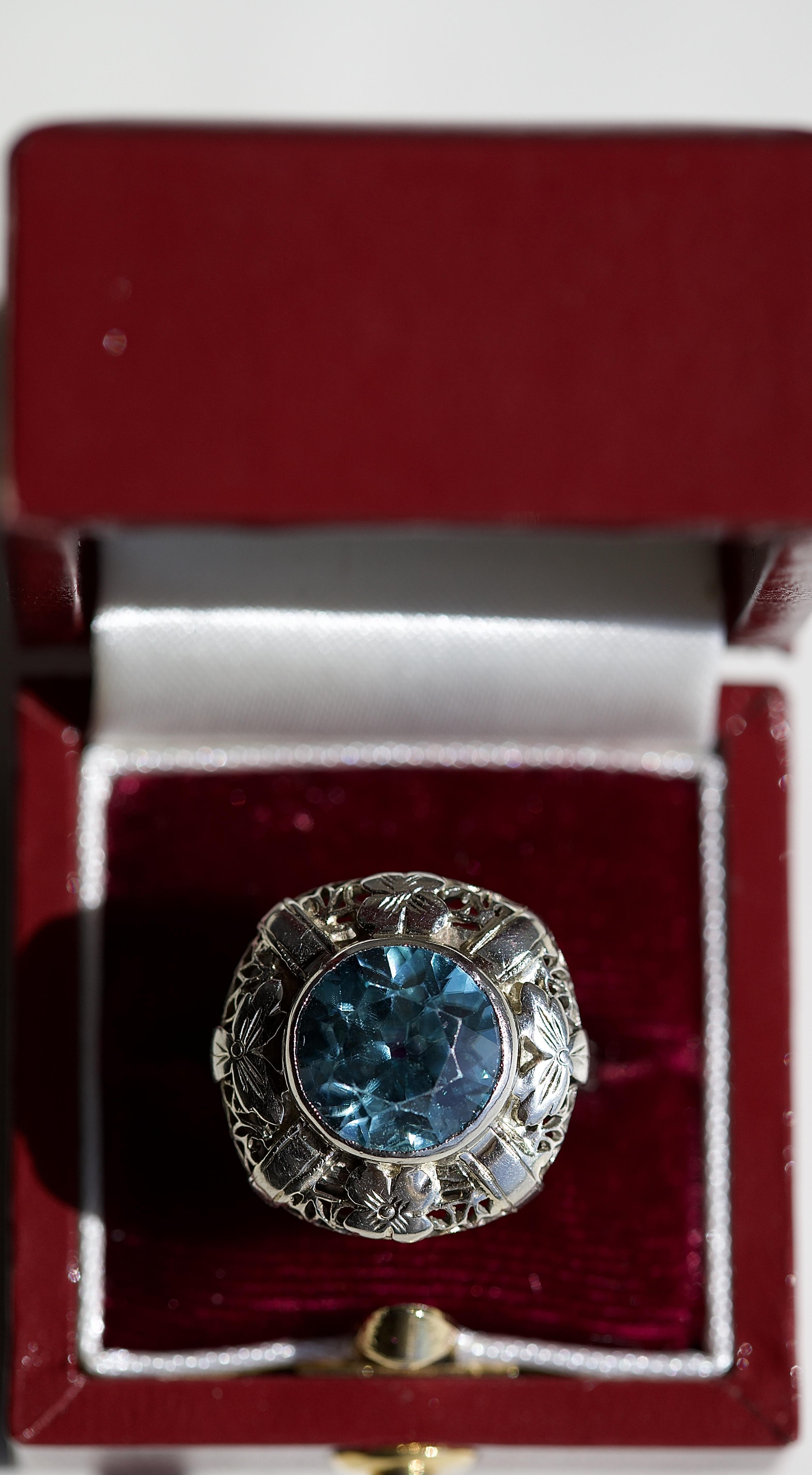 Edwardian 5.15 Carat Blue Zircon White Gold Ring In Excellent Condition In Beverly Hills, CA