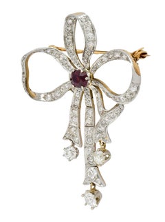 Edwardian 5.48 Carat Ruby Diamond Platinum-Topped 14 Karat Gold Bow Brooch