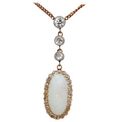 Colgante Edwardian 6.00 Ct Ópalo Arlequín 1.80 Ct Diamante 18 KT