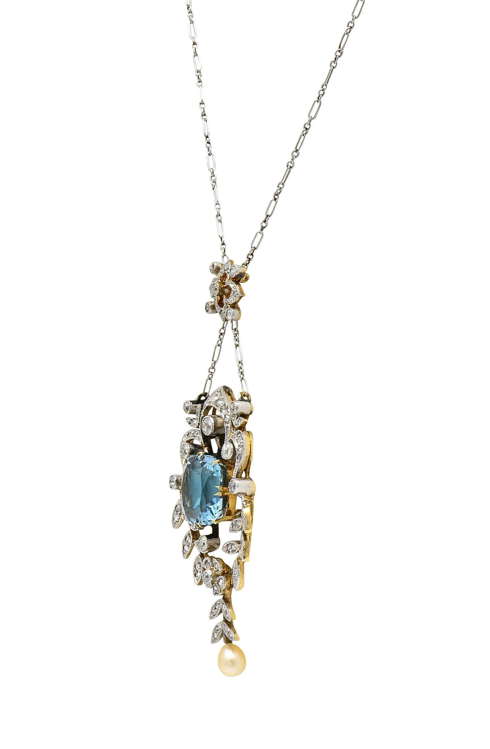 Taille cabochon Collier Edwardian 6.00 CTW Aquamarine Diamond Pearl Platinum 18K Gold Antique Necklace en vente