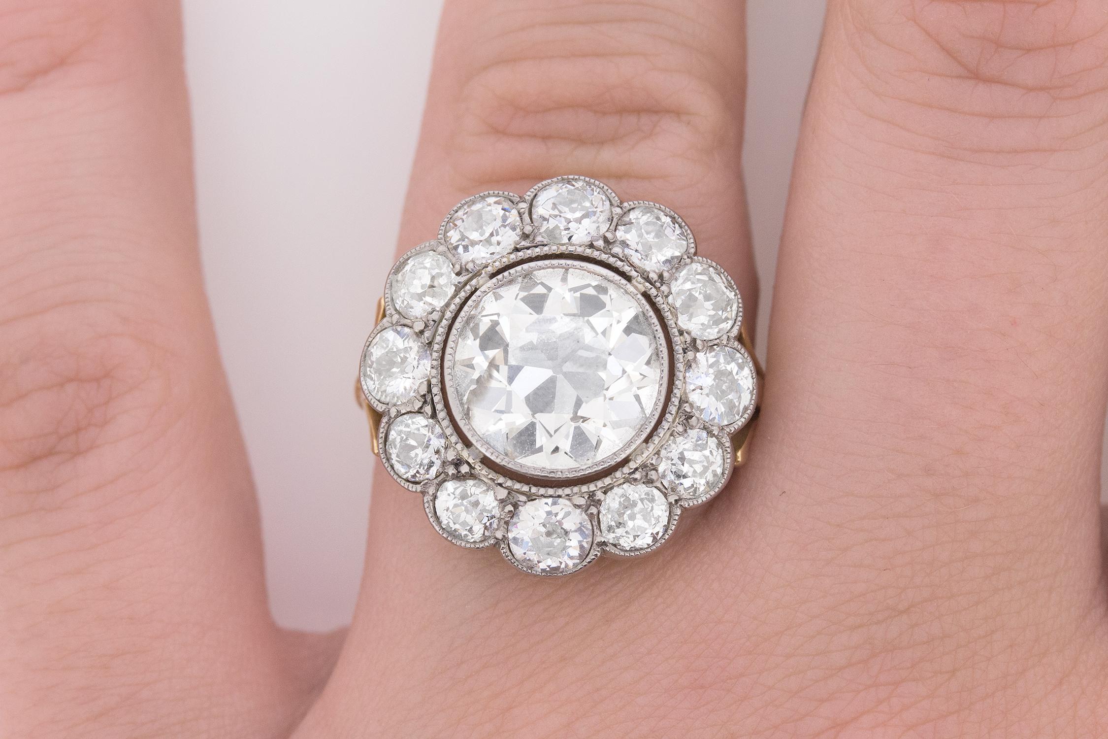 Edwardian 6.40 Carat Old Cut Diamond Cluster Ring c.1910s In Excellent Condition In London, GB