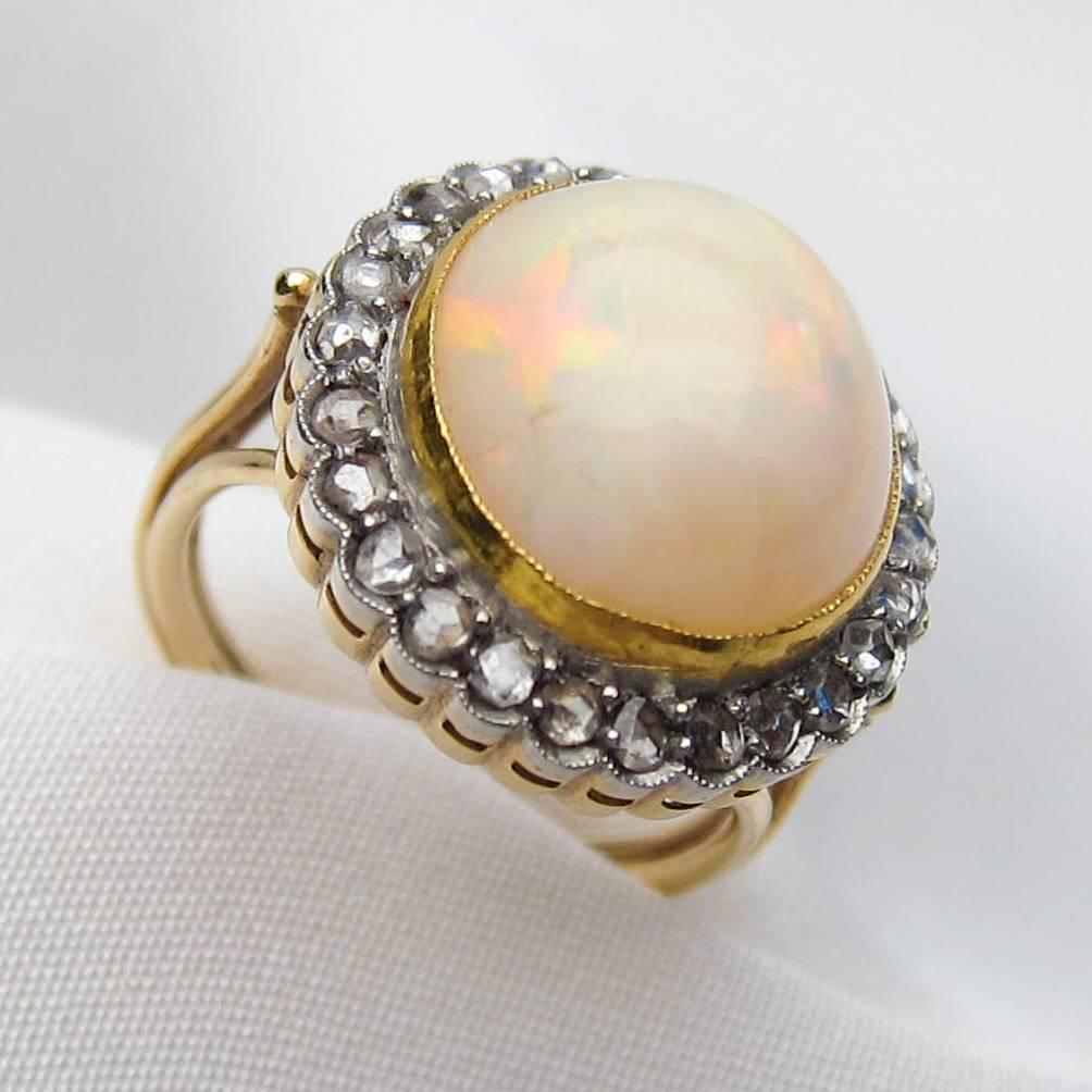 Edwardian 8 Carat White Opal Cabochon and Rose-Cut Diamond 14KT Gold Halo Ring For Sale 1