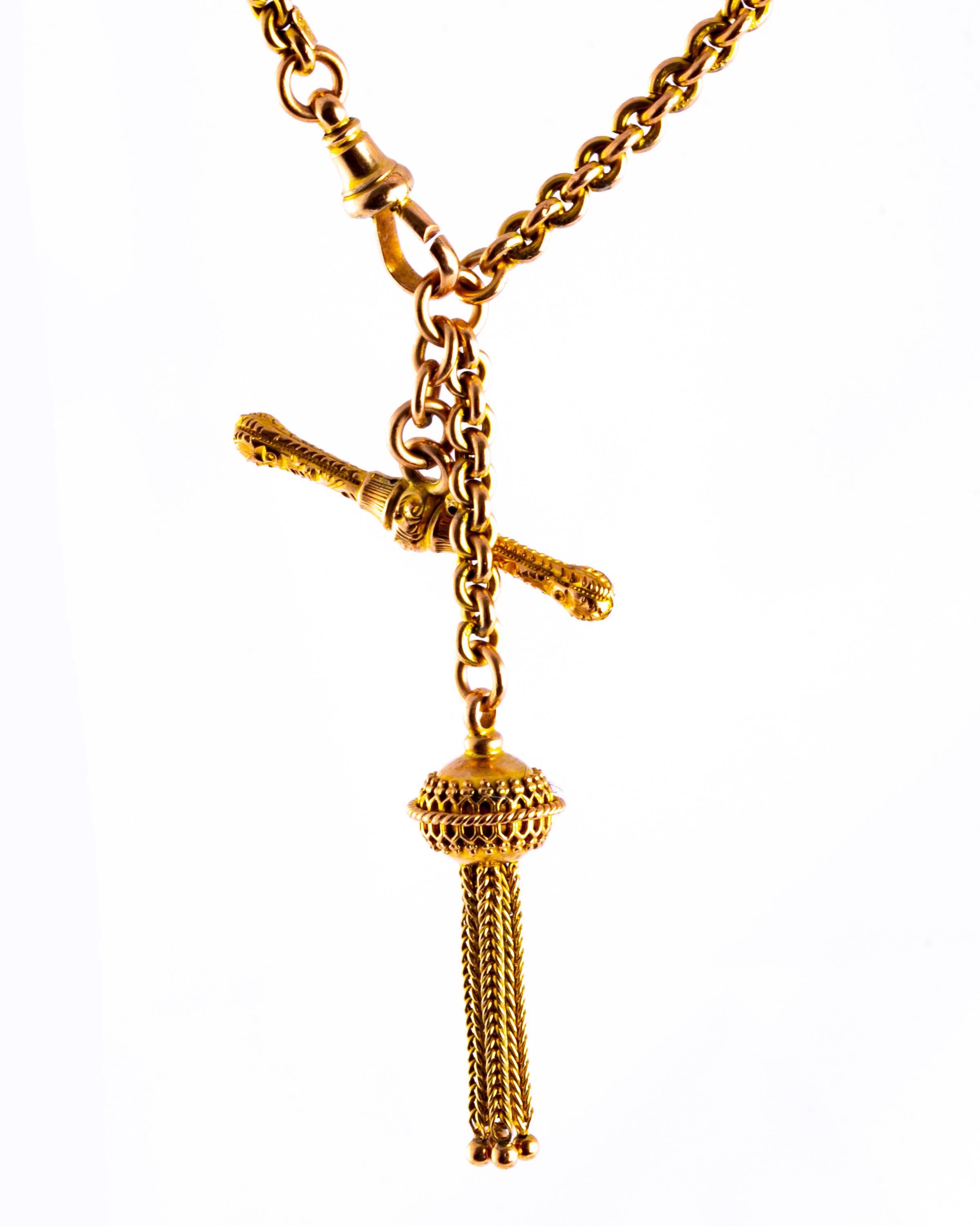 Modelled in 9ct gold, this Albertina boasts so much detail! To start off with it has a dog clip to fasten which then takes you down an engraved t-bar and then down to a gorgeous tassel. 

Length from clasp to end: 19cm
Length From End To End:
