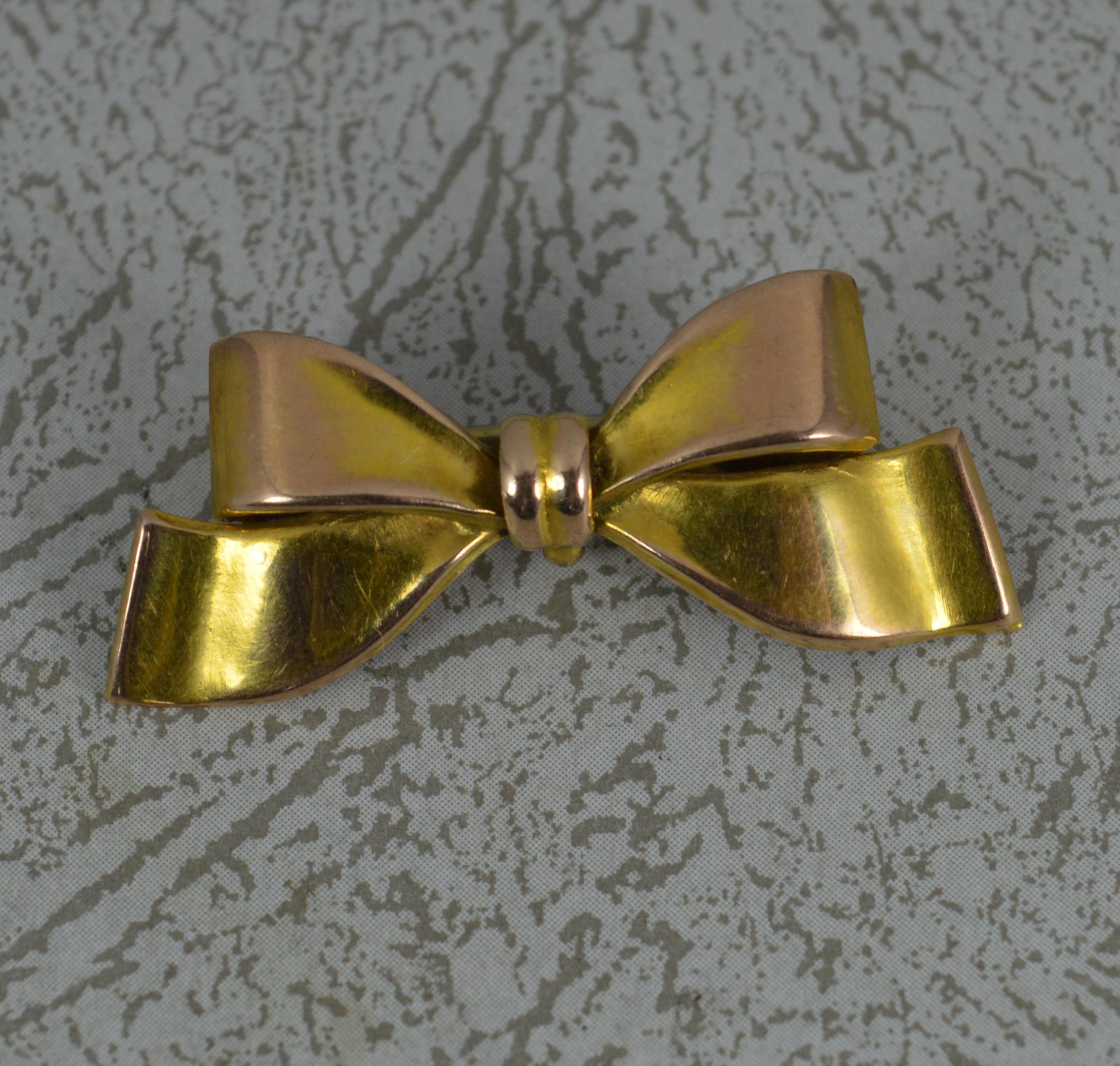 Edwardian 9 Carat Gold Bow Shaped Brooch 2