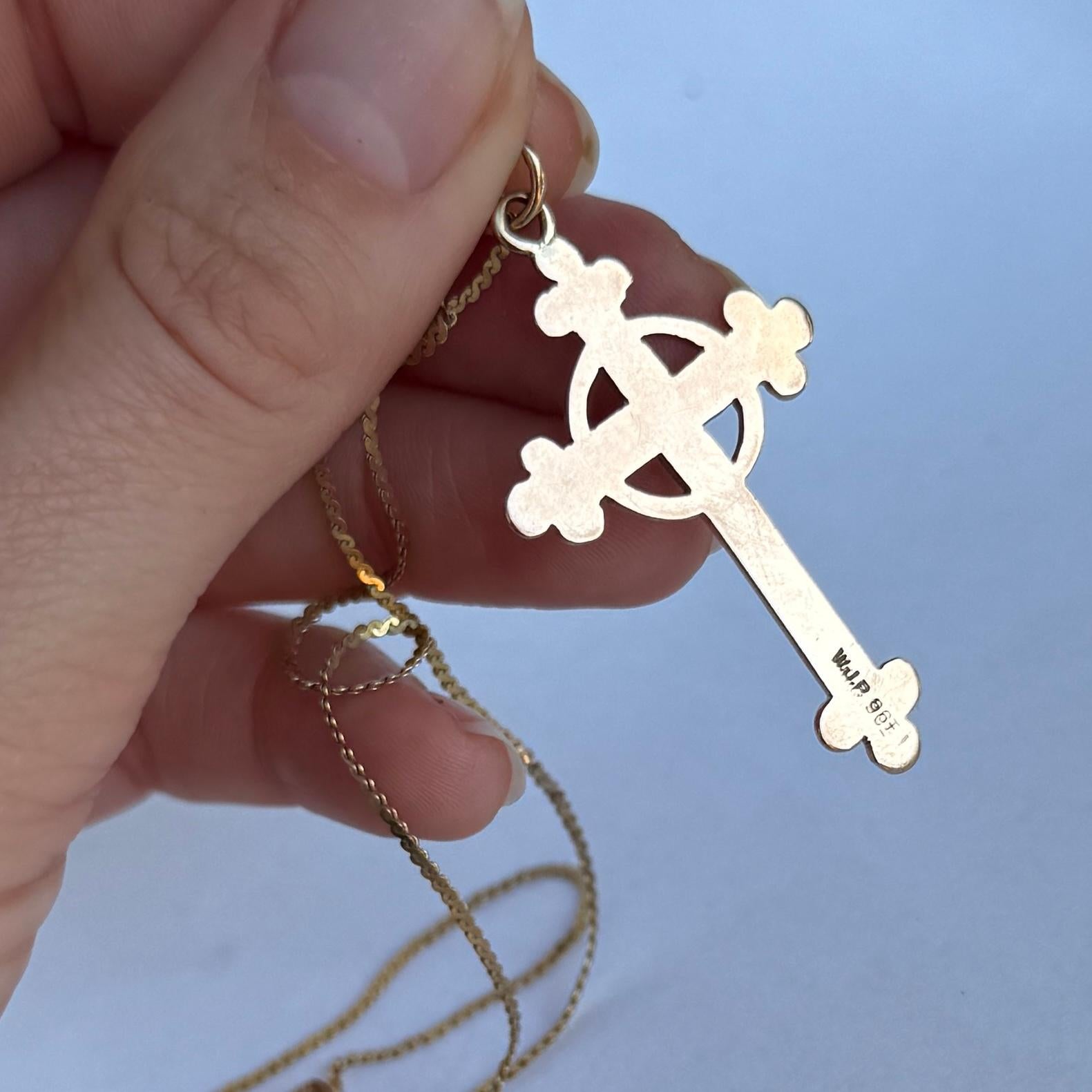 Édouardien Collier pendentif croix en or 9 carats de style édouardien en vente