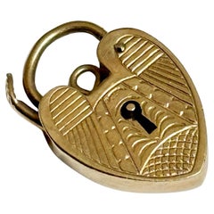 Edwardian 9 Carat Gold Heart Pendant Clasp