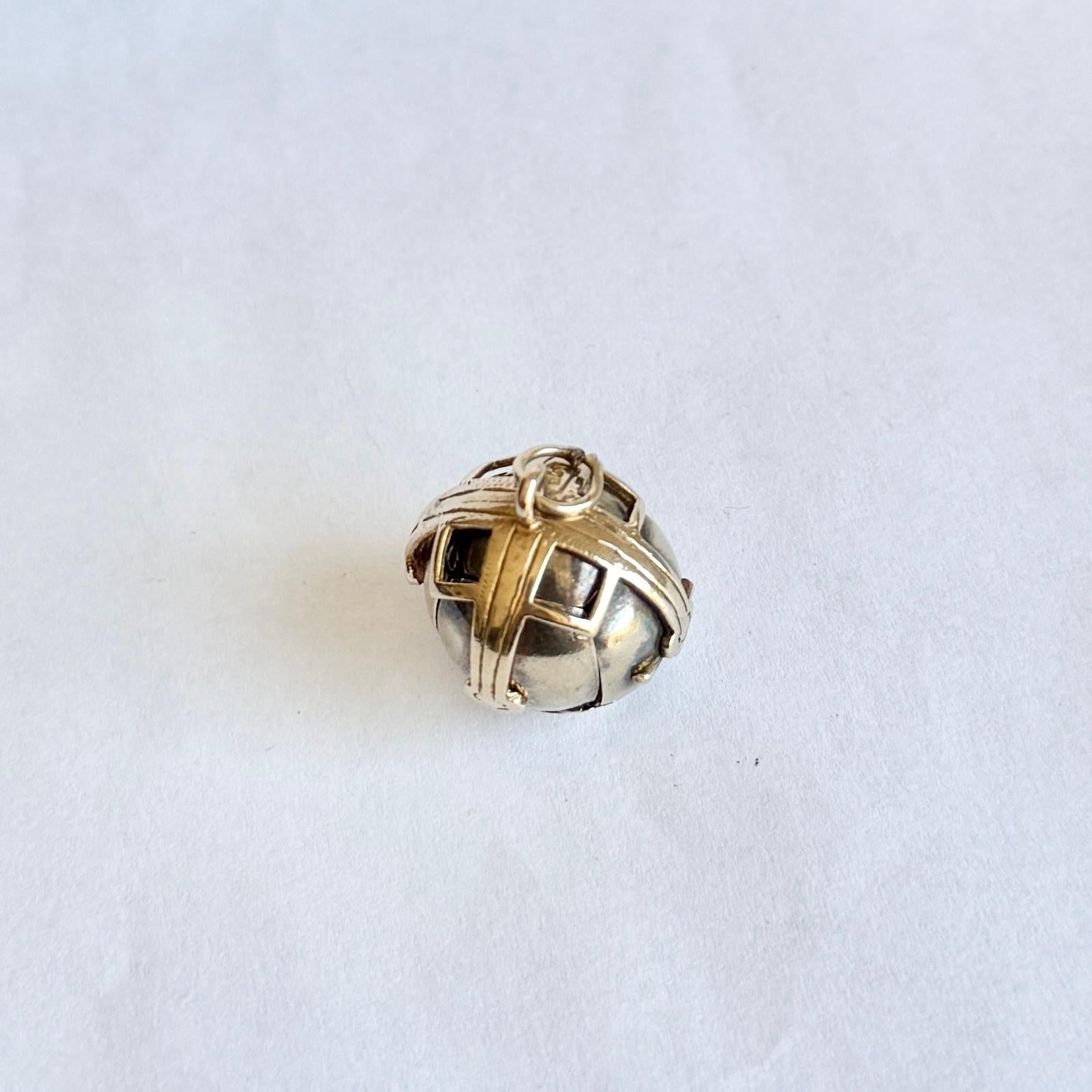 Edwardian 9 Carat Gold Masonic Orb Pendant 1