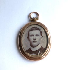 Edwardian 9 Carat Gold Picture Locket Pendant
