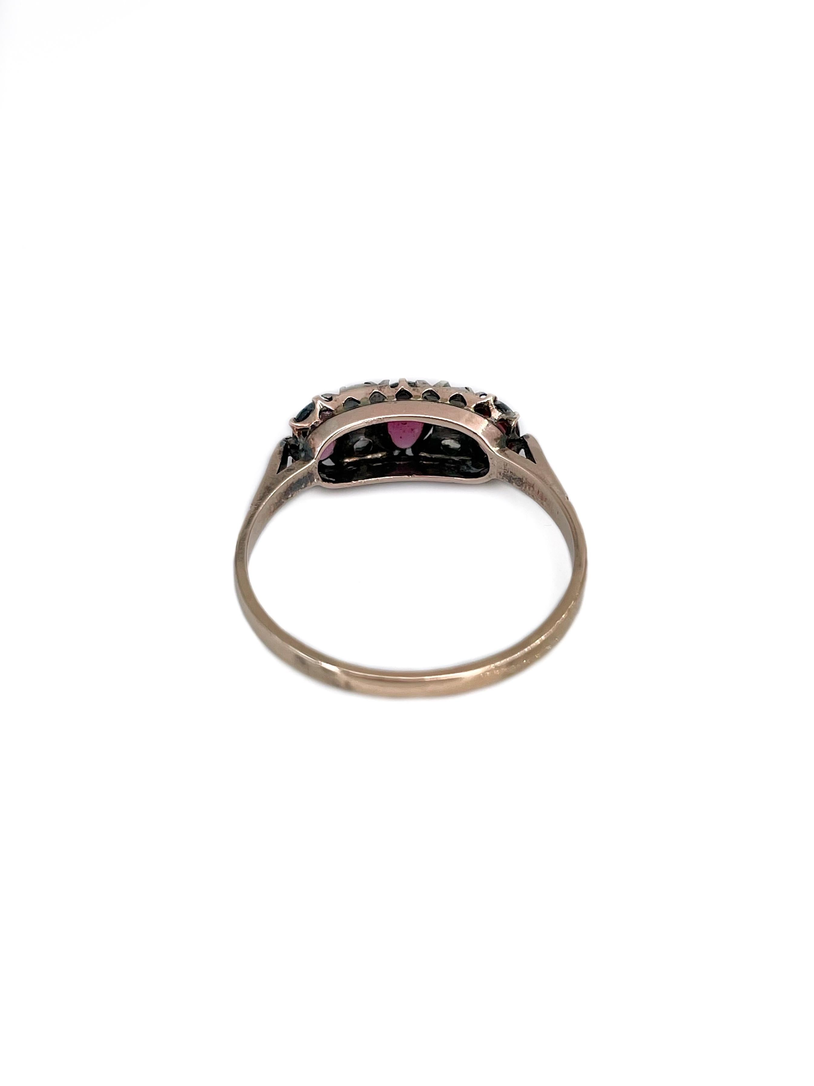 Women's Edwardian 9 Karat Gold Garnet Rose Cut Diamond Three-Stone Ring For Sale