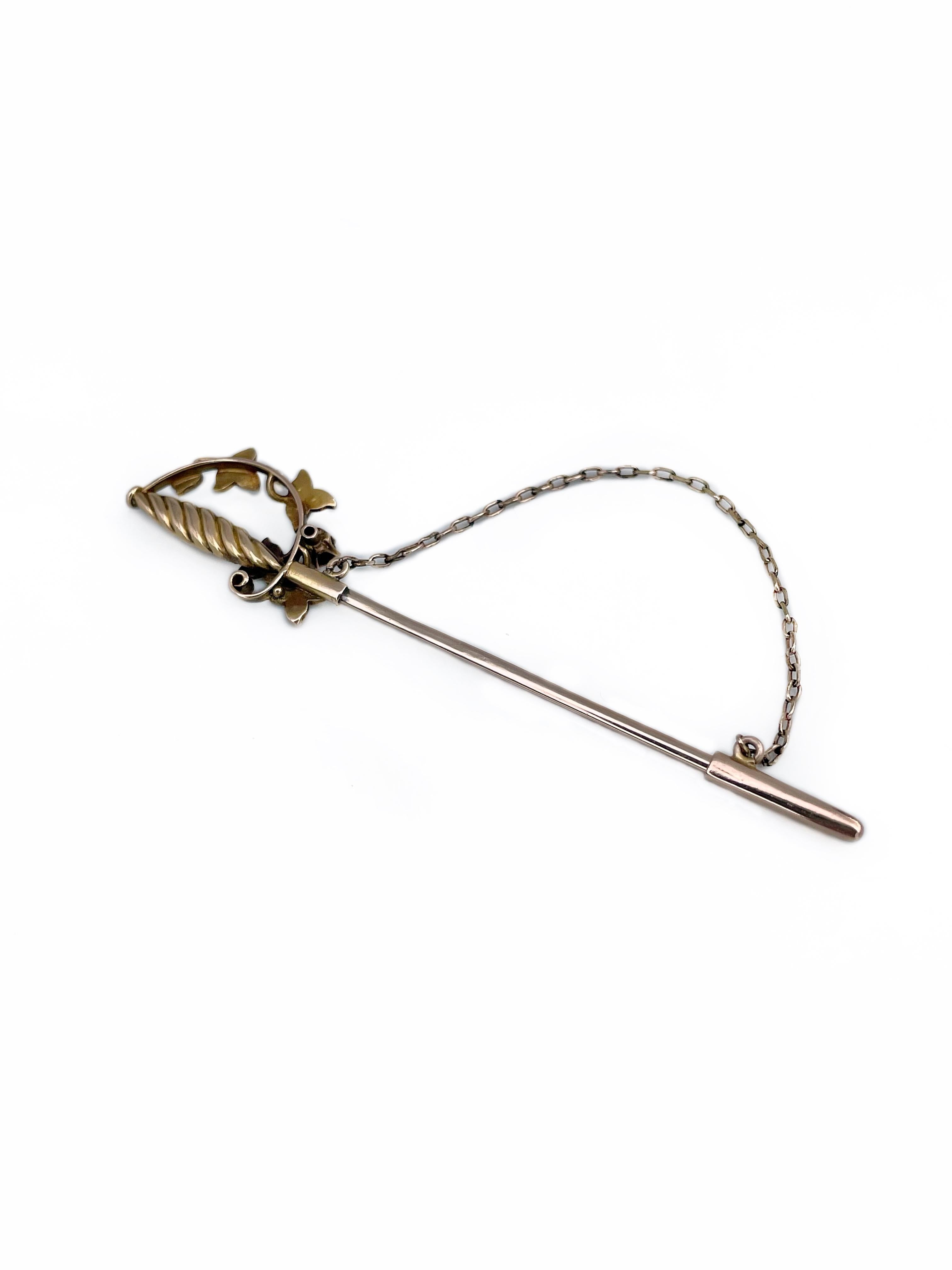 Edwardian 9 Karat Gold Seed Pearl Jabot Sword Stick Pin Brooch In Good Condition In Vilnius, LT