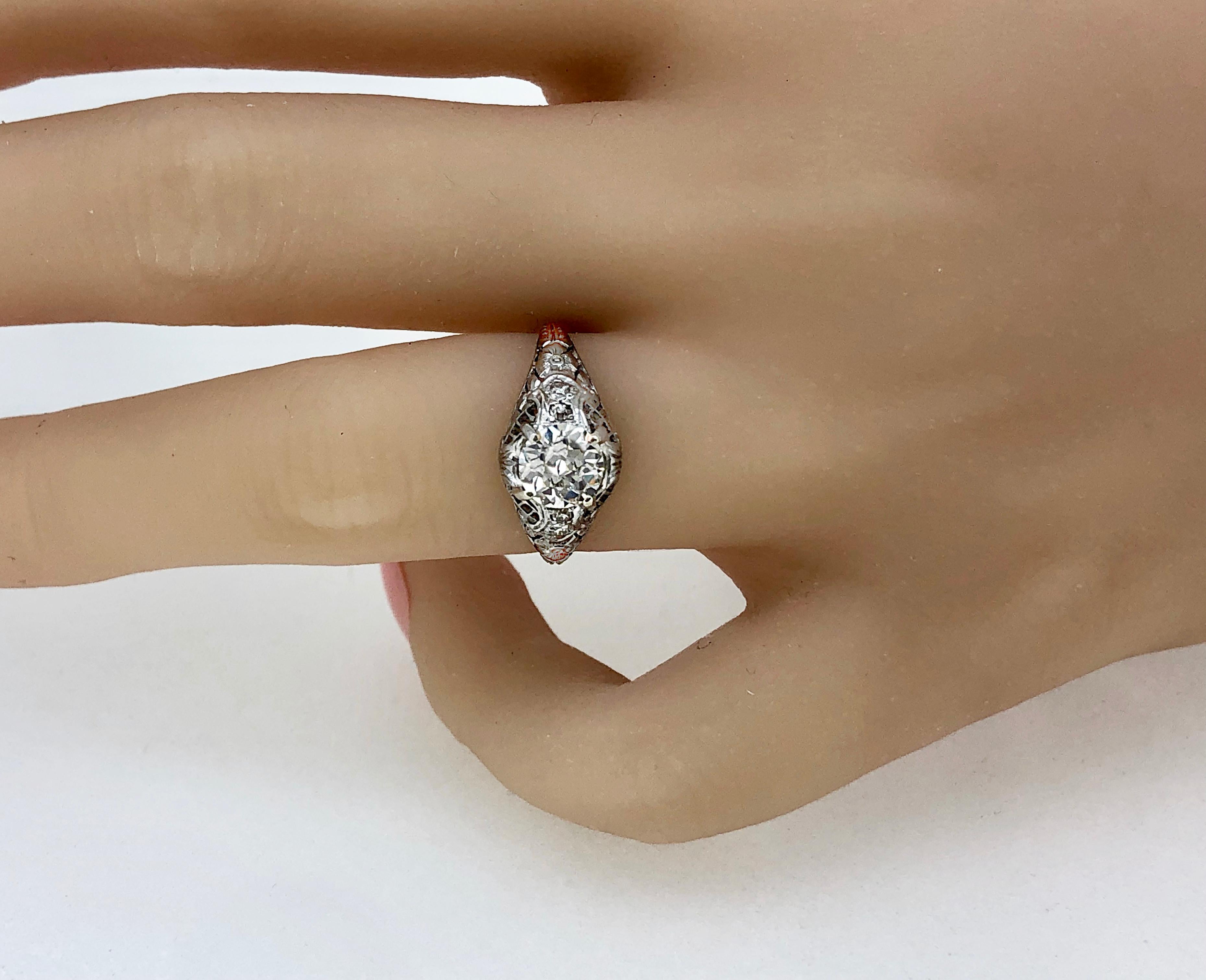 Edwardian .90 Carat Diamond Antique Engagement Ring Platinum In Excellent Condition In Tampa, FL