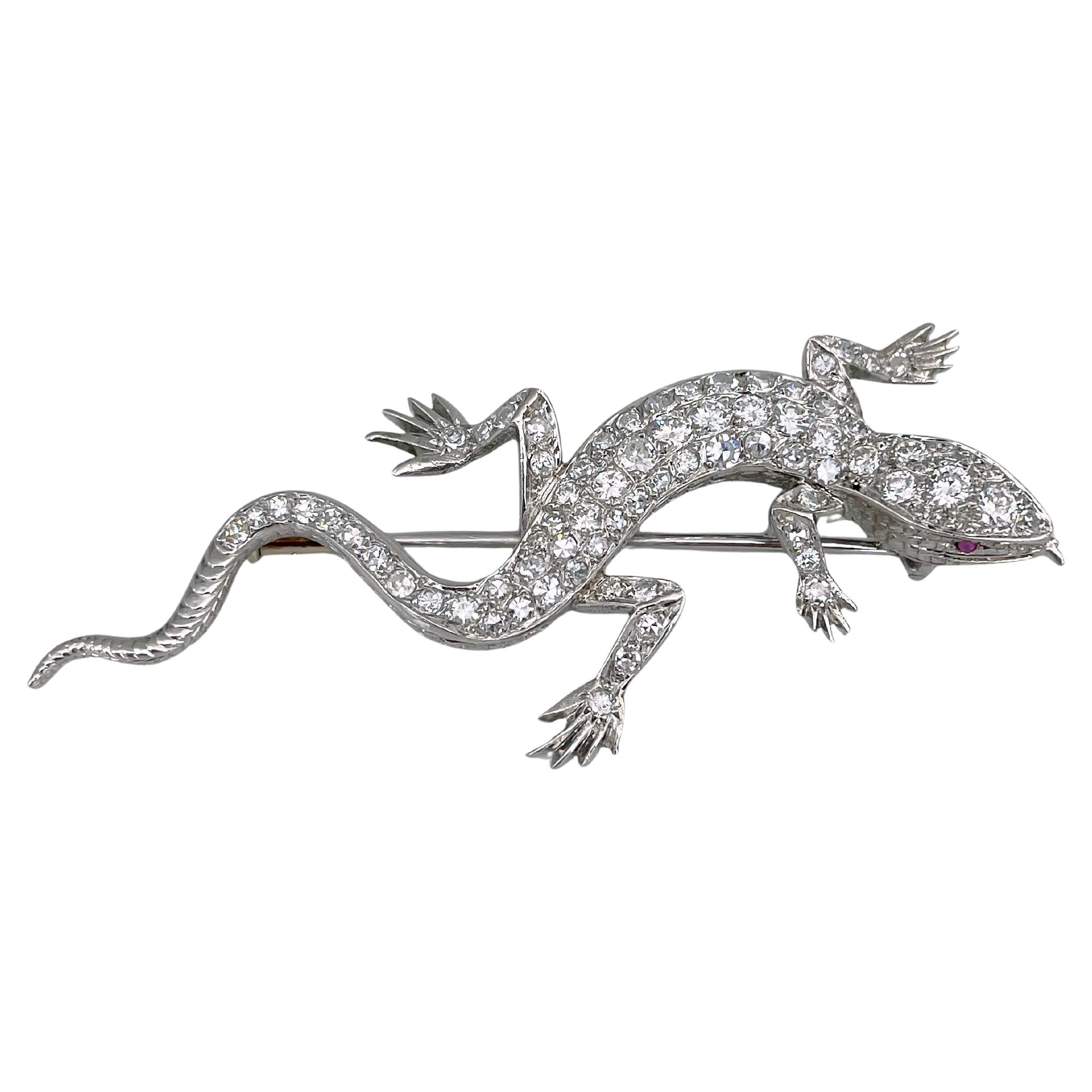 How can you tell if a brooch is valuable?